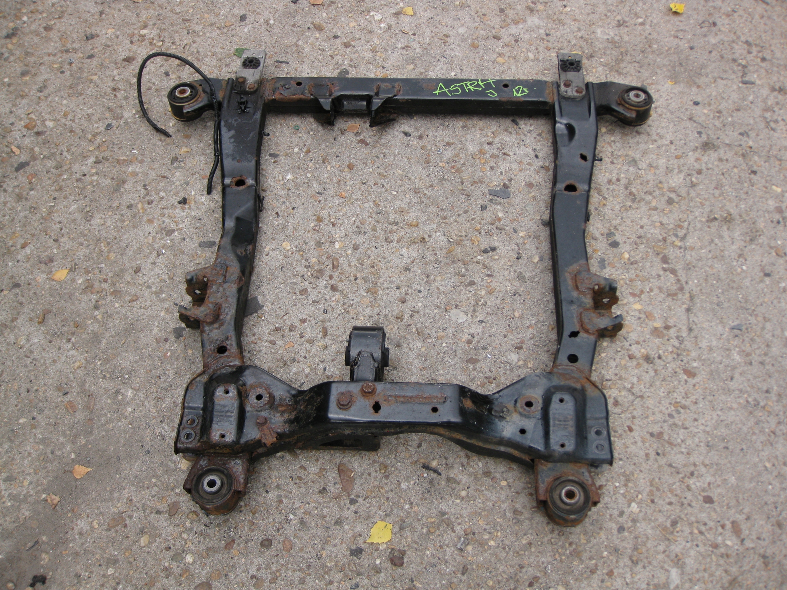 OPEL ASTRA J HB 1.7 CDTI 12R axle beam subframe front 13327078