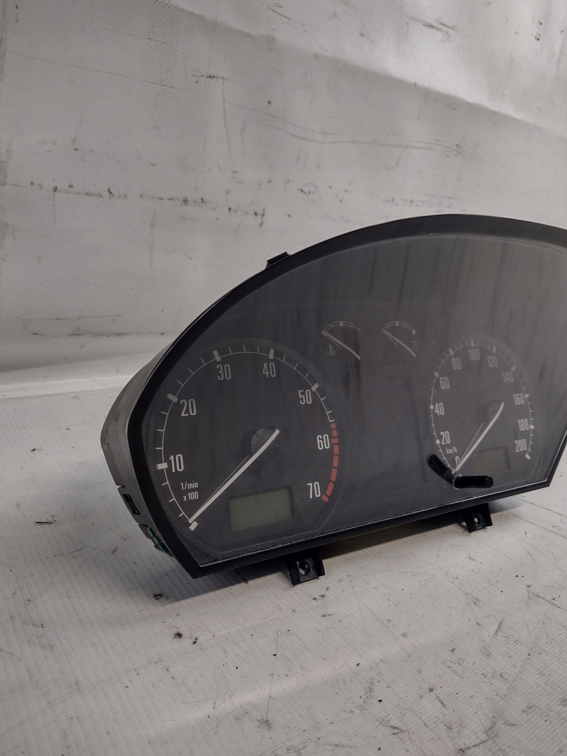 dials, dials Skoda Fabia and OE 6Y0920860L