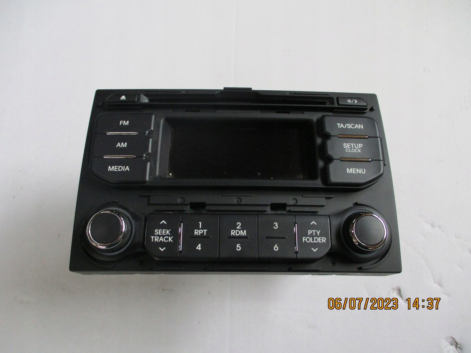 RADIO KIA RIO III 11R