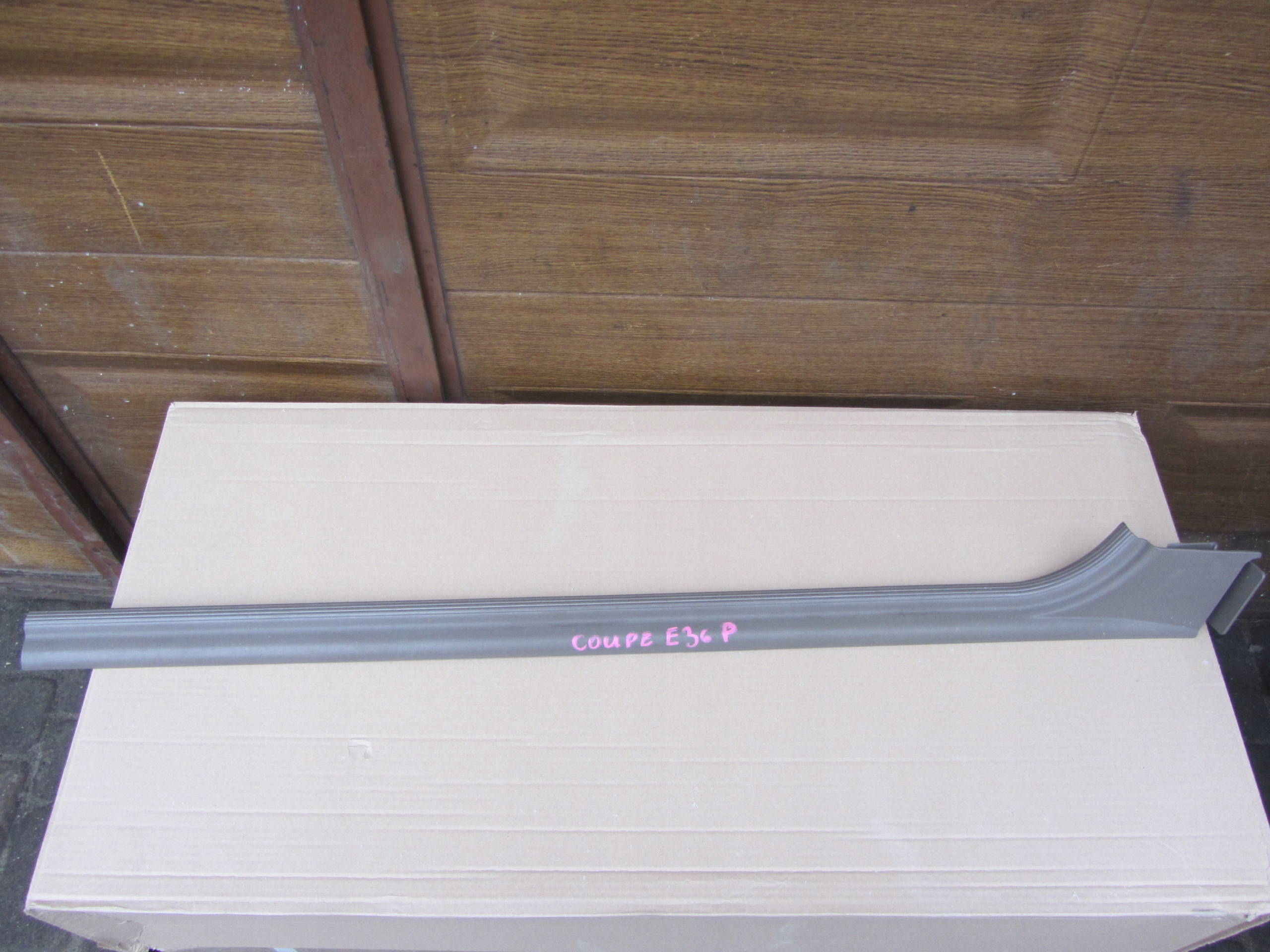 8130498 - Накладка порога ковра П BMW E36 купе