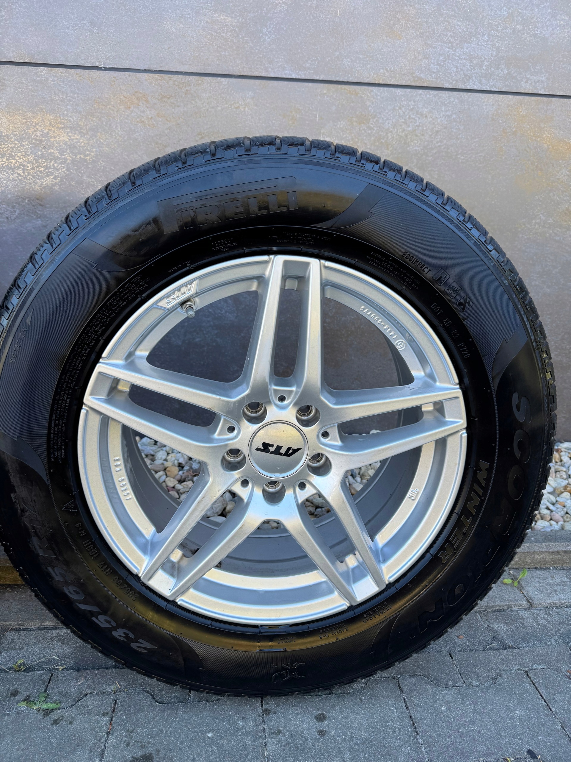 disky ATS 17 7.5j 5x112 gumy PIRELLI 235/65/17 22r AUDI Q5 MERCEDES GLC