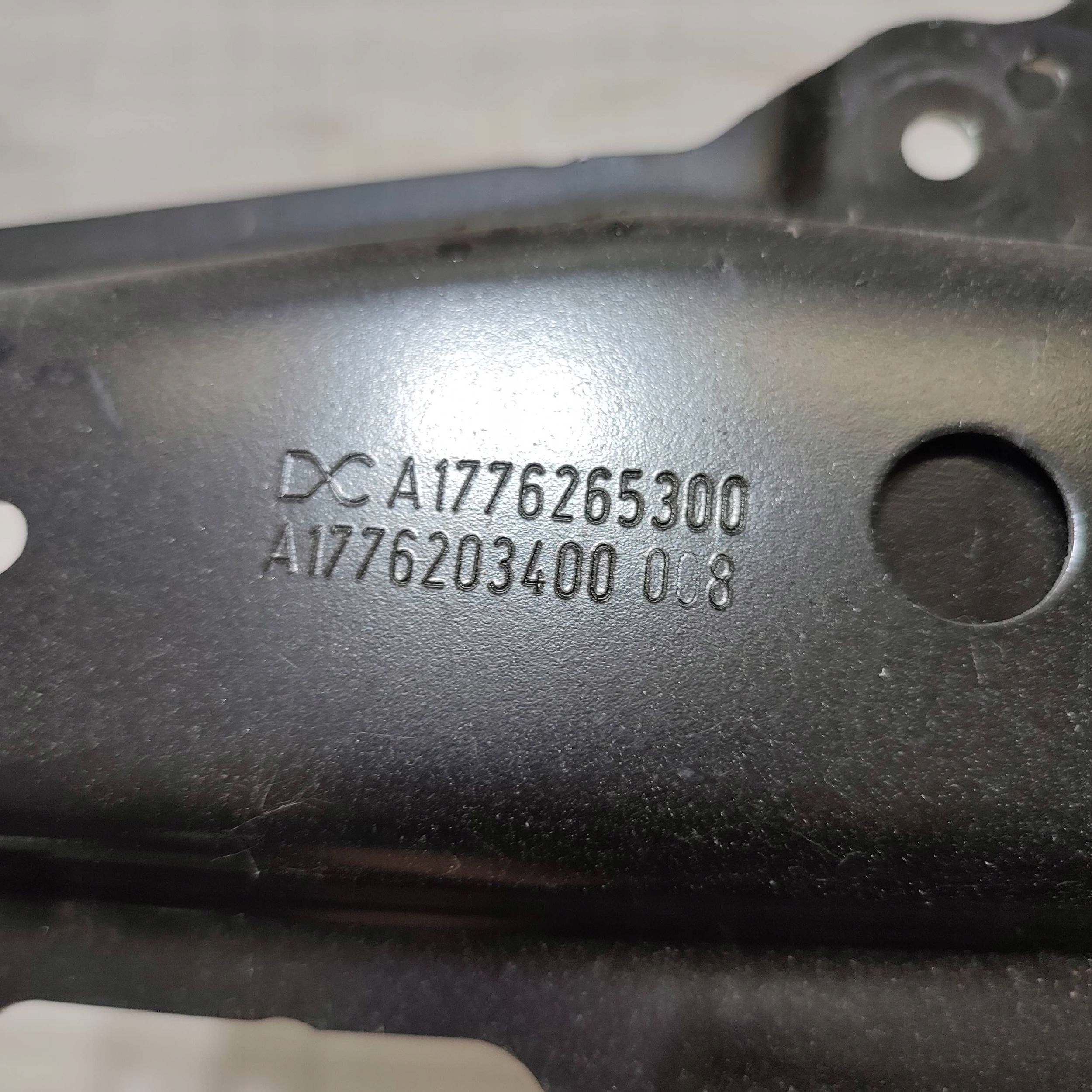 Halter akumulatora Mercedes-Benz A W177 A1776265300