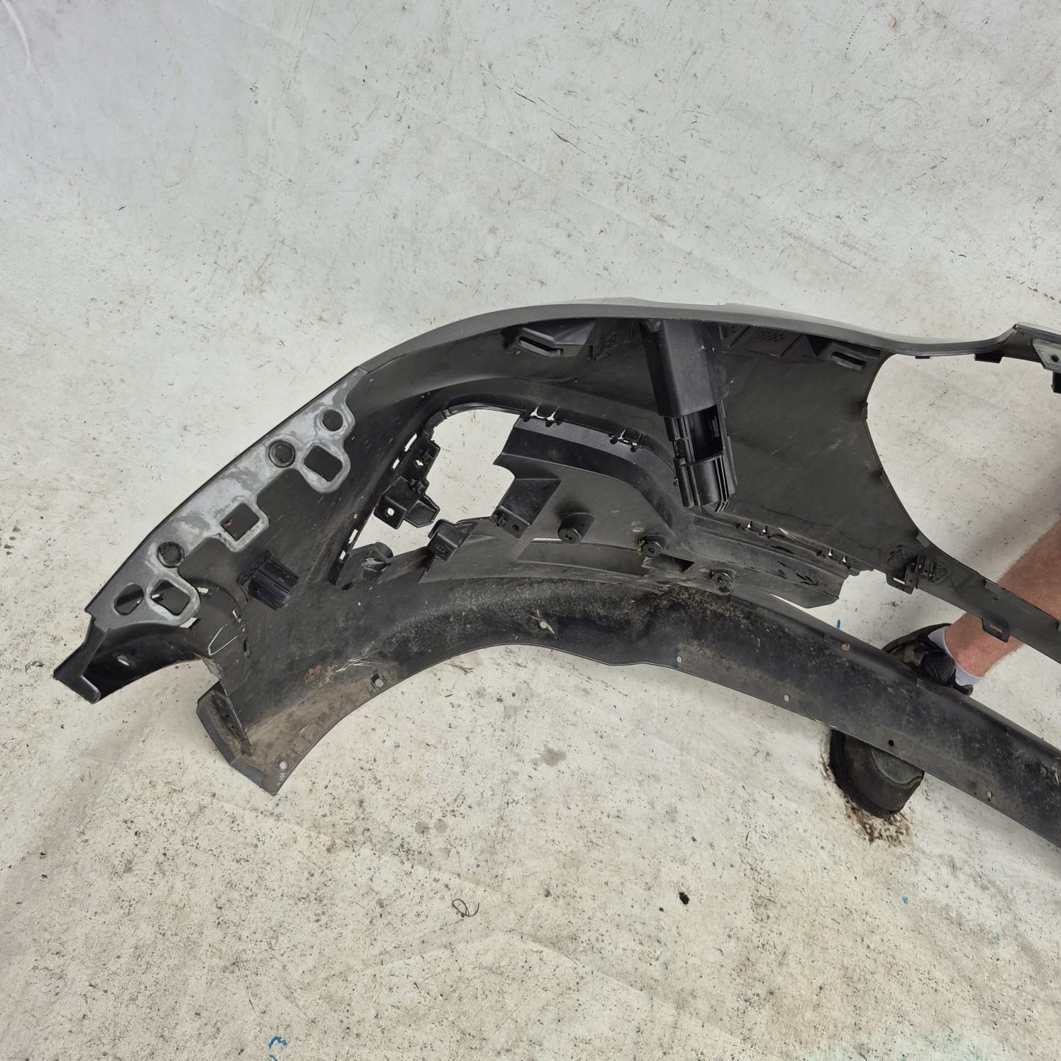 FORD KUGA MK3 III ST-LINE 19-23r. -> bumper front front
