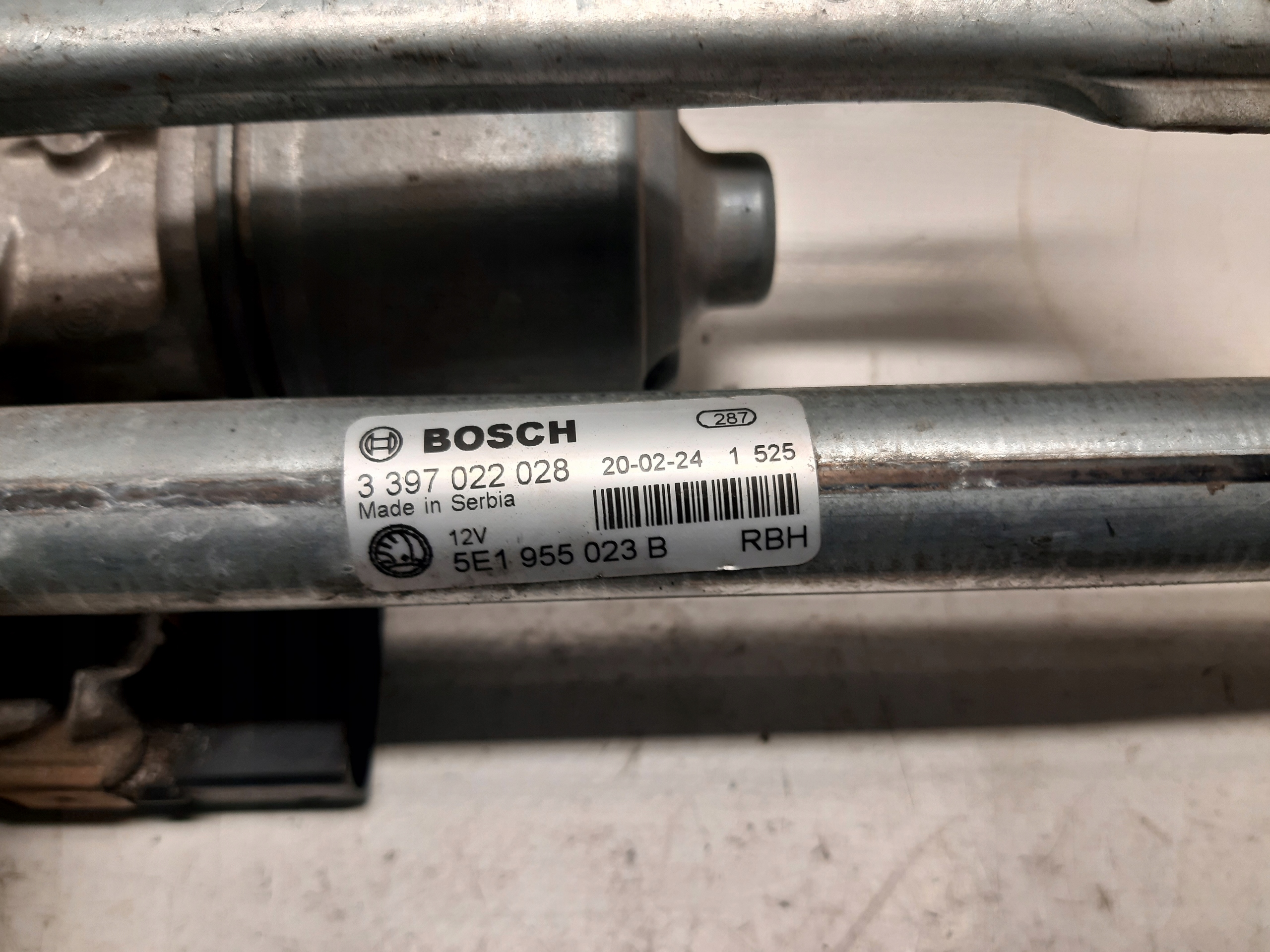 SKODA OCTAVIA III 3 wiper mechanism front