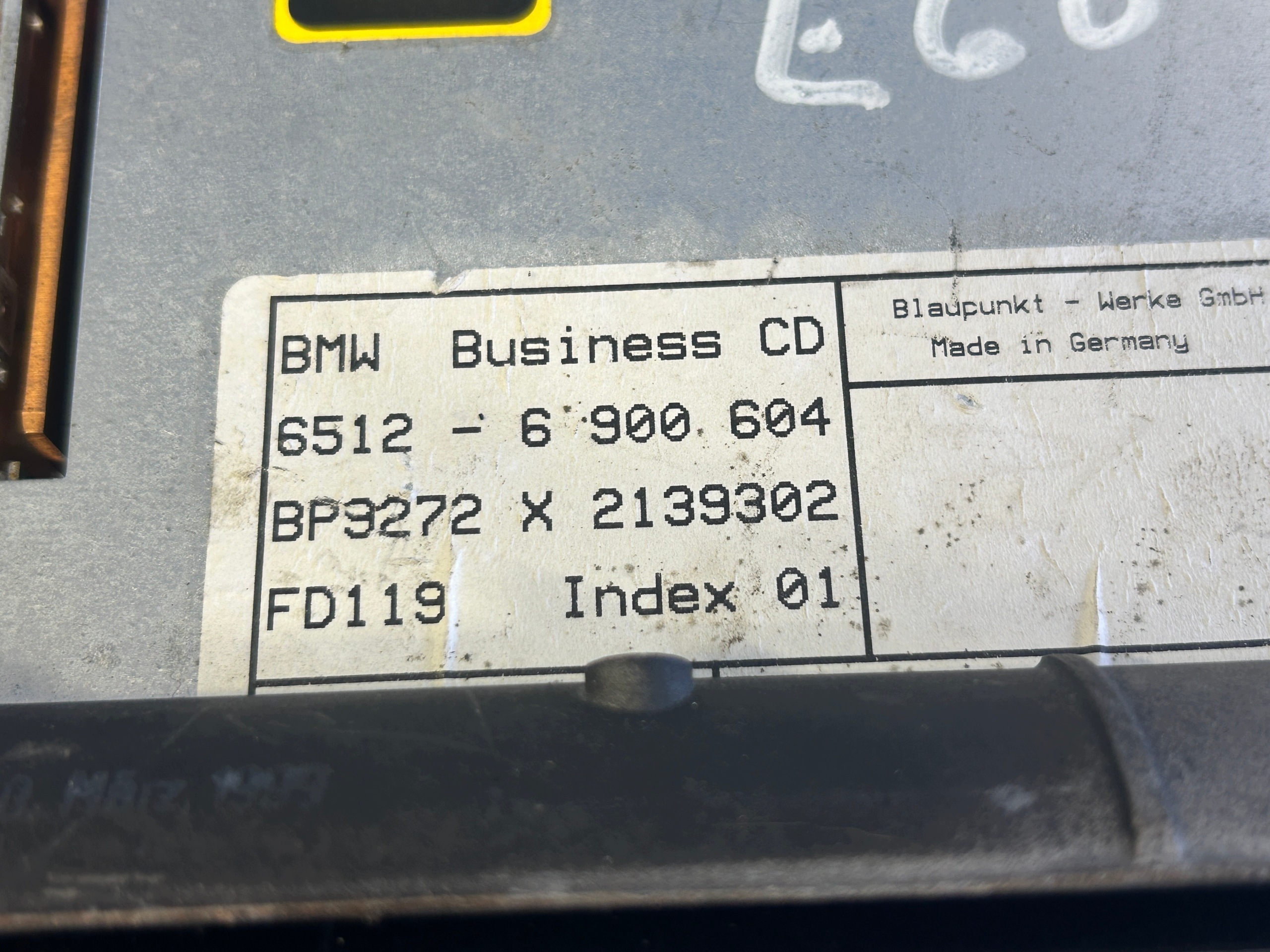 BMW E60 PANEL RADIA CD 6900604