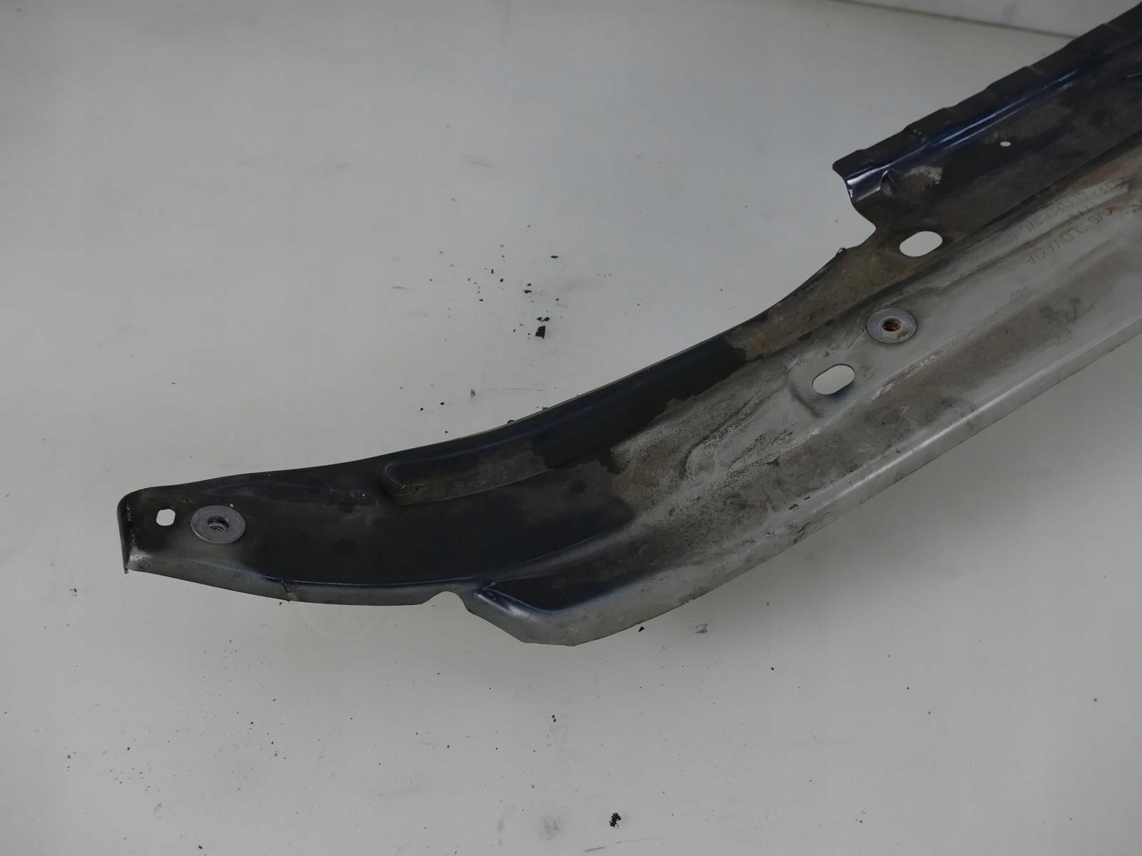 AUDI Q7 4L Support plaque Aile Droite Avant Console Z5Q LZ5Q