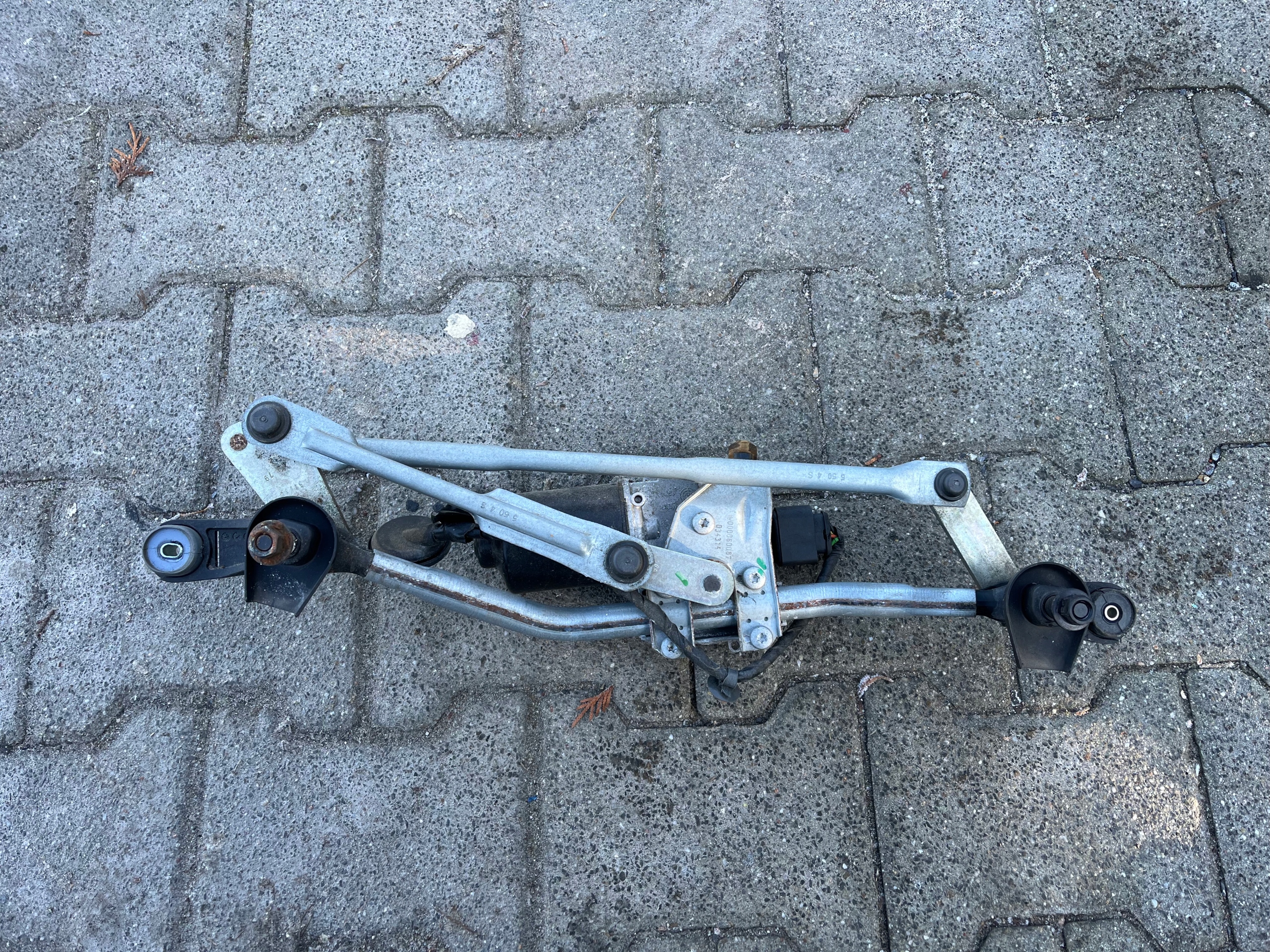 Hyundai I20 II Gestänge + Motor Wischer