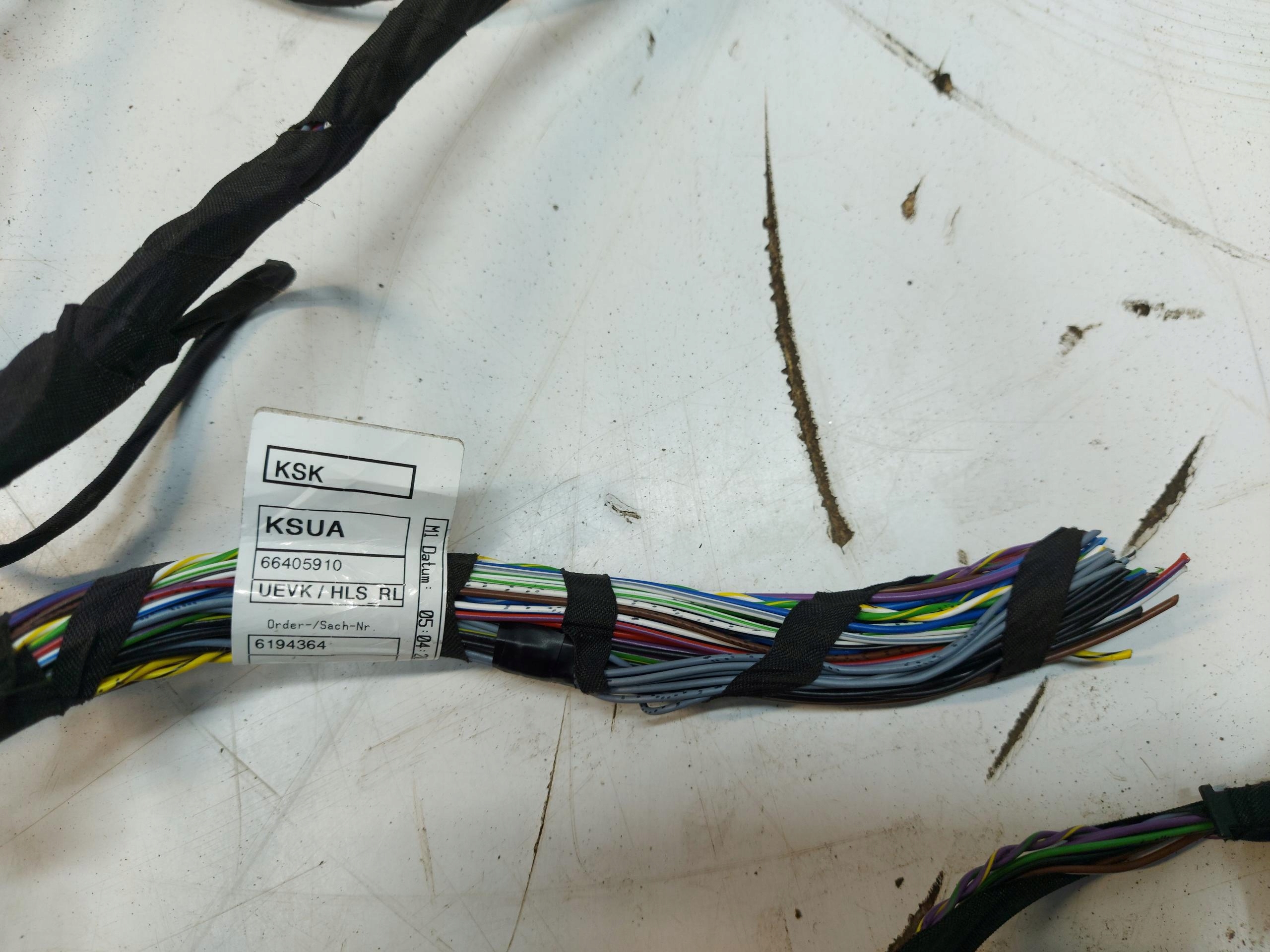 BMW iX1 X1 U11 bundle wiring PDC rear part 66405910