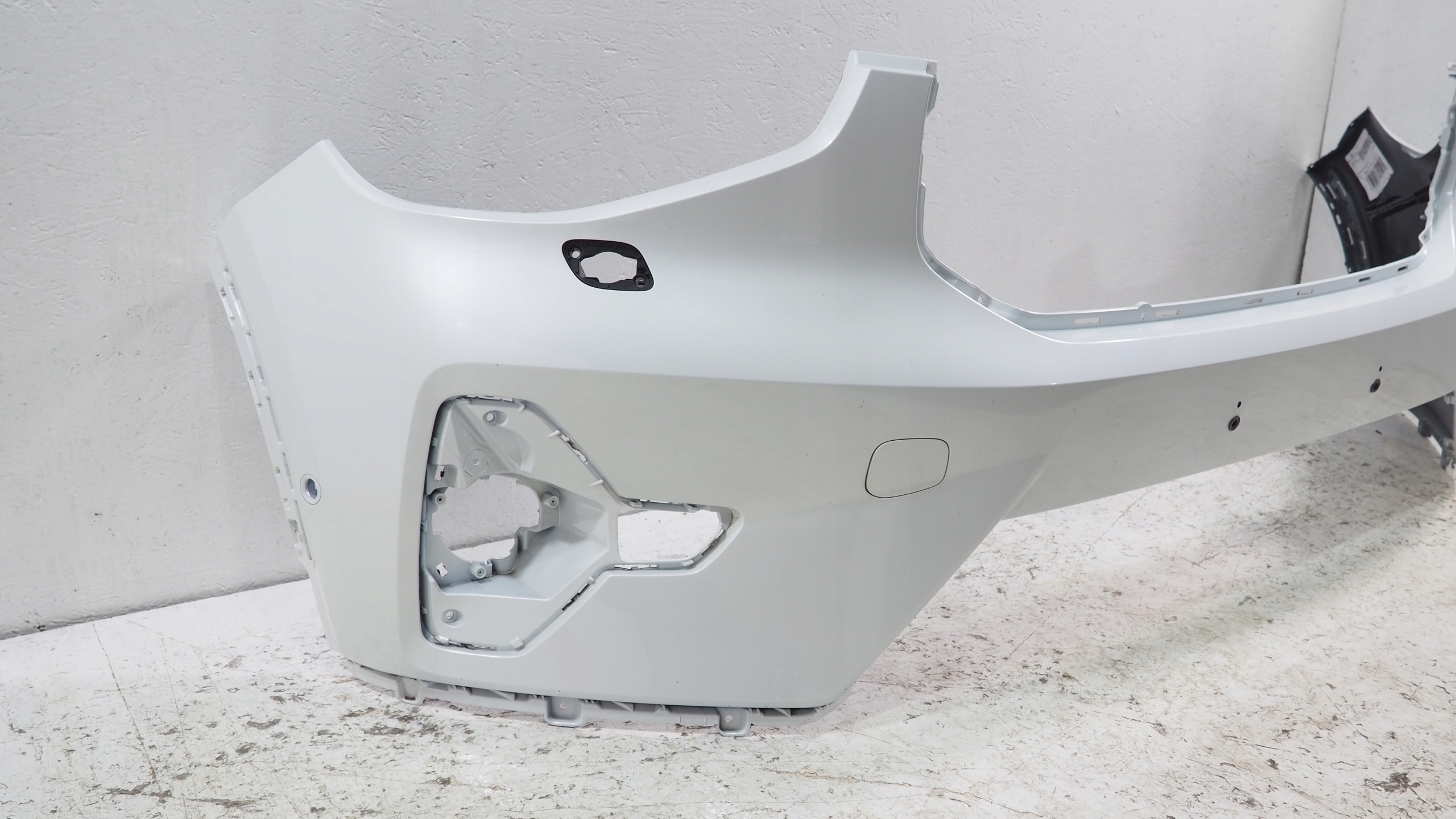 Volvo XC40 lift bumper front front 31690933