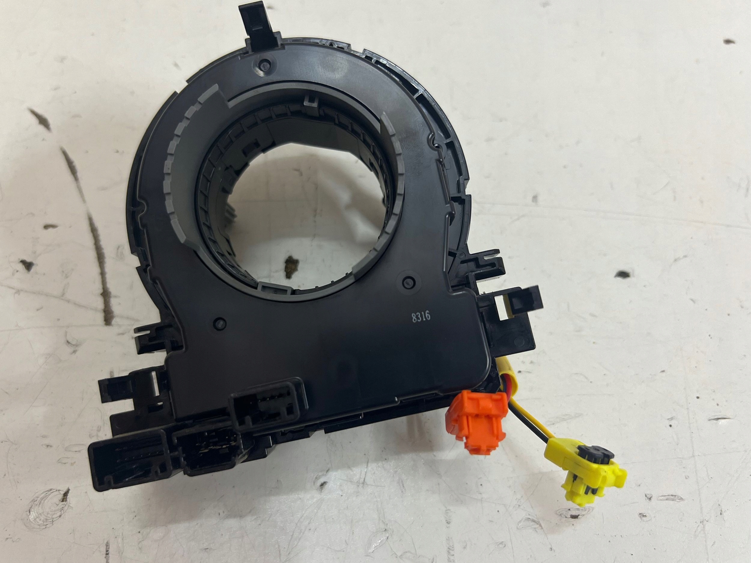 mazda под КОЛЬЦО подушки безопасности /