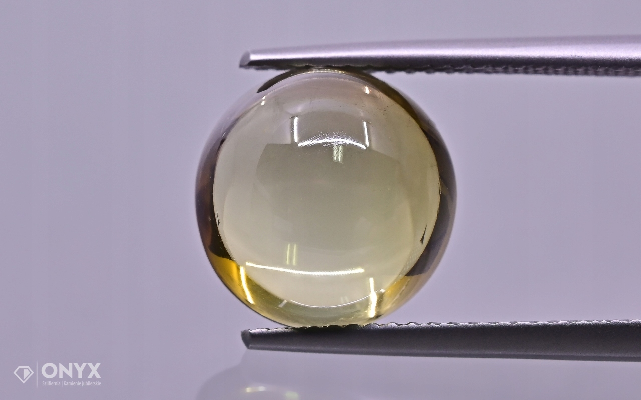 Turmalín kabošon kulatý fi 11,5 mm