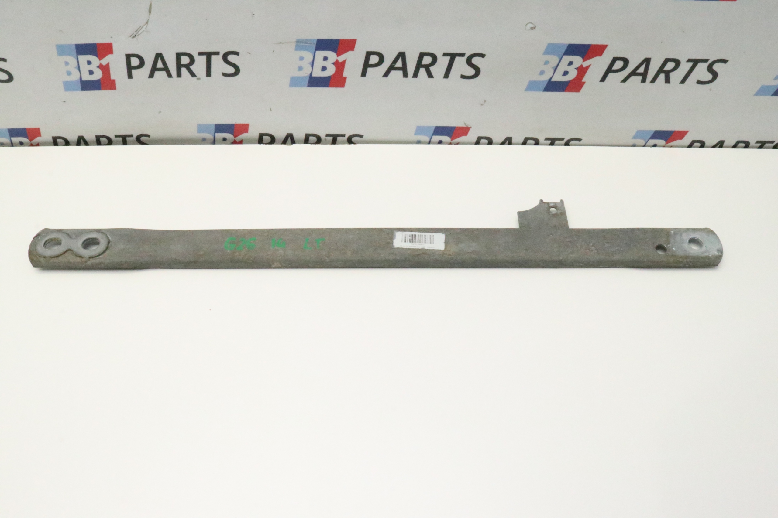 BMW G26 I4 console POPRZECZKA left rear part 7931655
