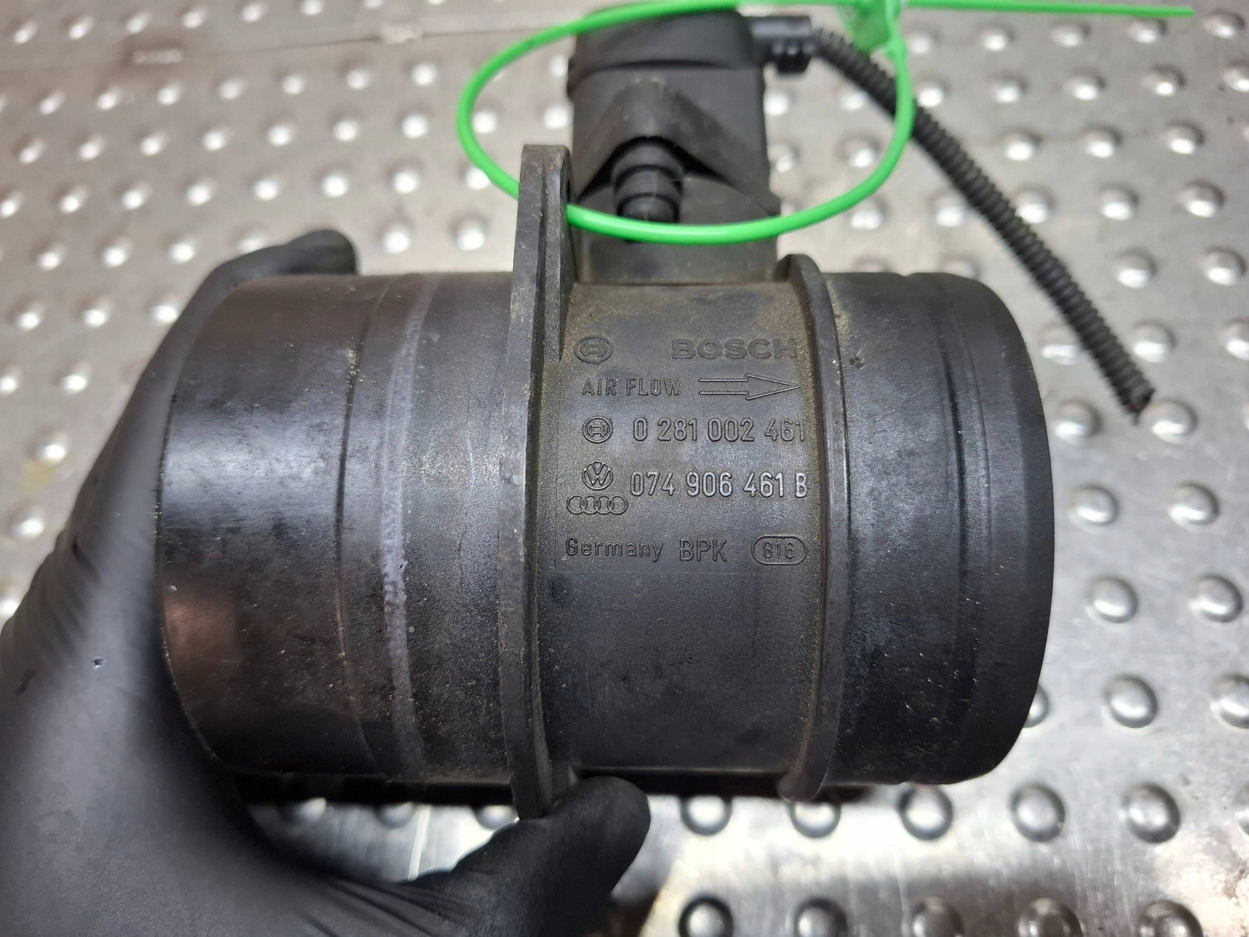 flow meter 074906461B 0281002461 AUDI A3 8P GOLF V LEON II ALTEA 2.0TDI