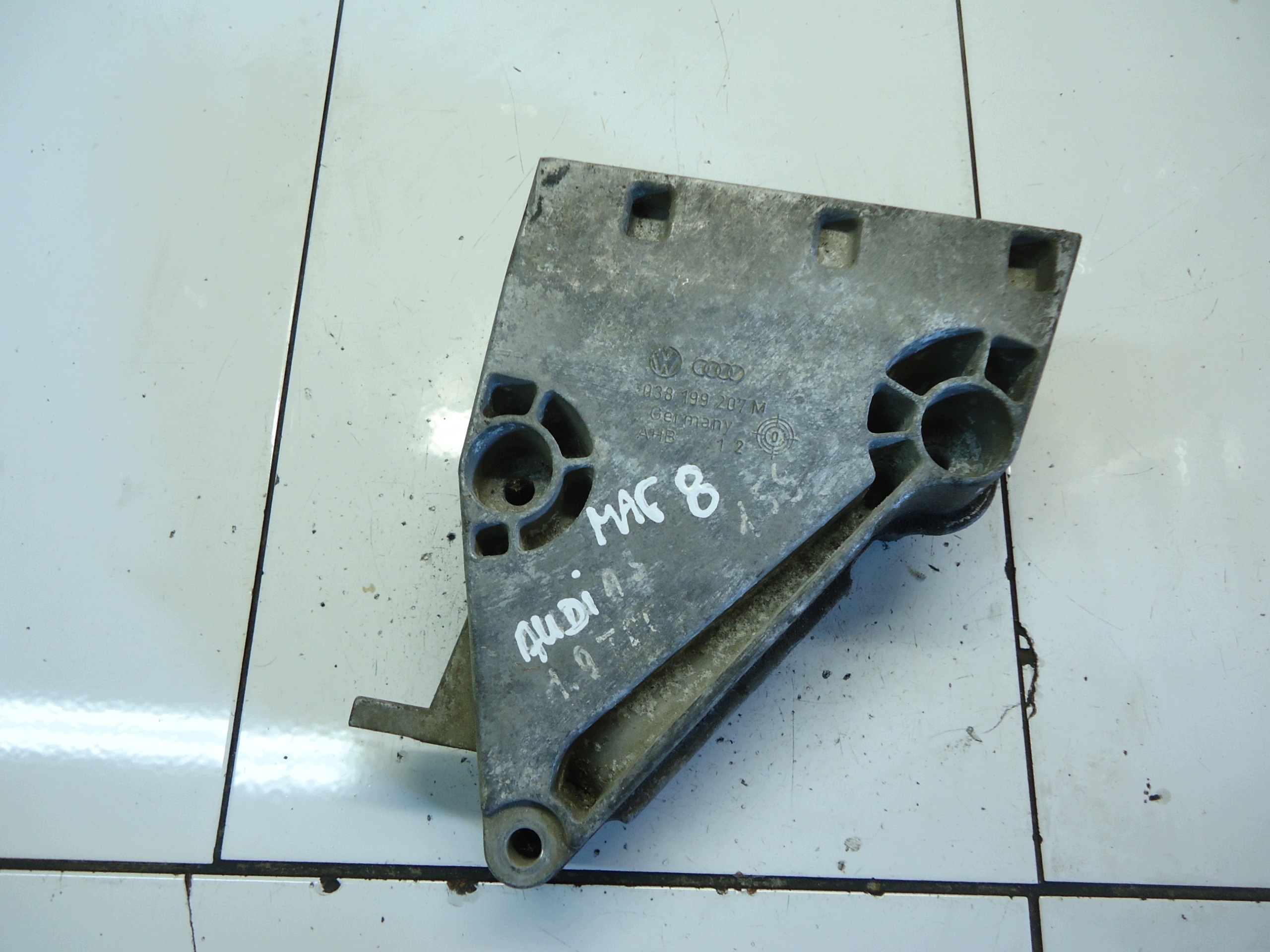 VW SKODA engine mount 038199207M