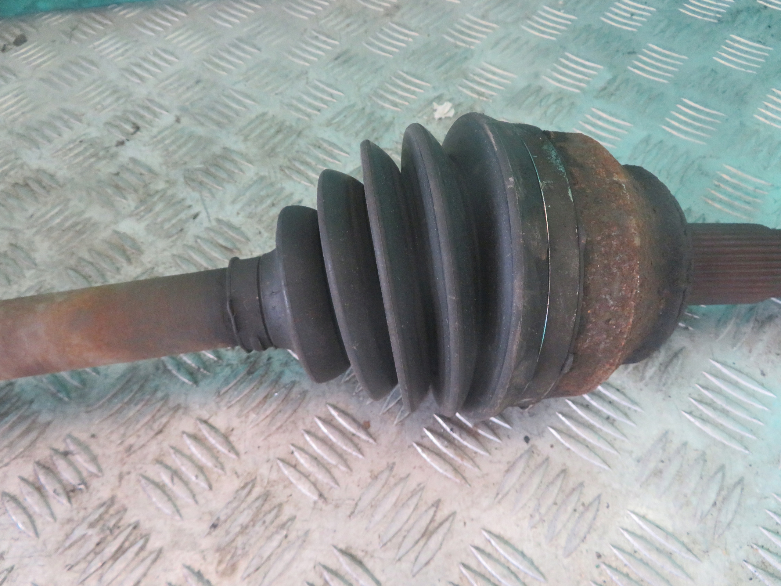 semi-axis left BOXER JUMPER DUCATO 01380047080