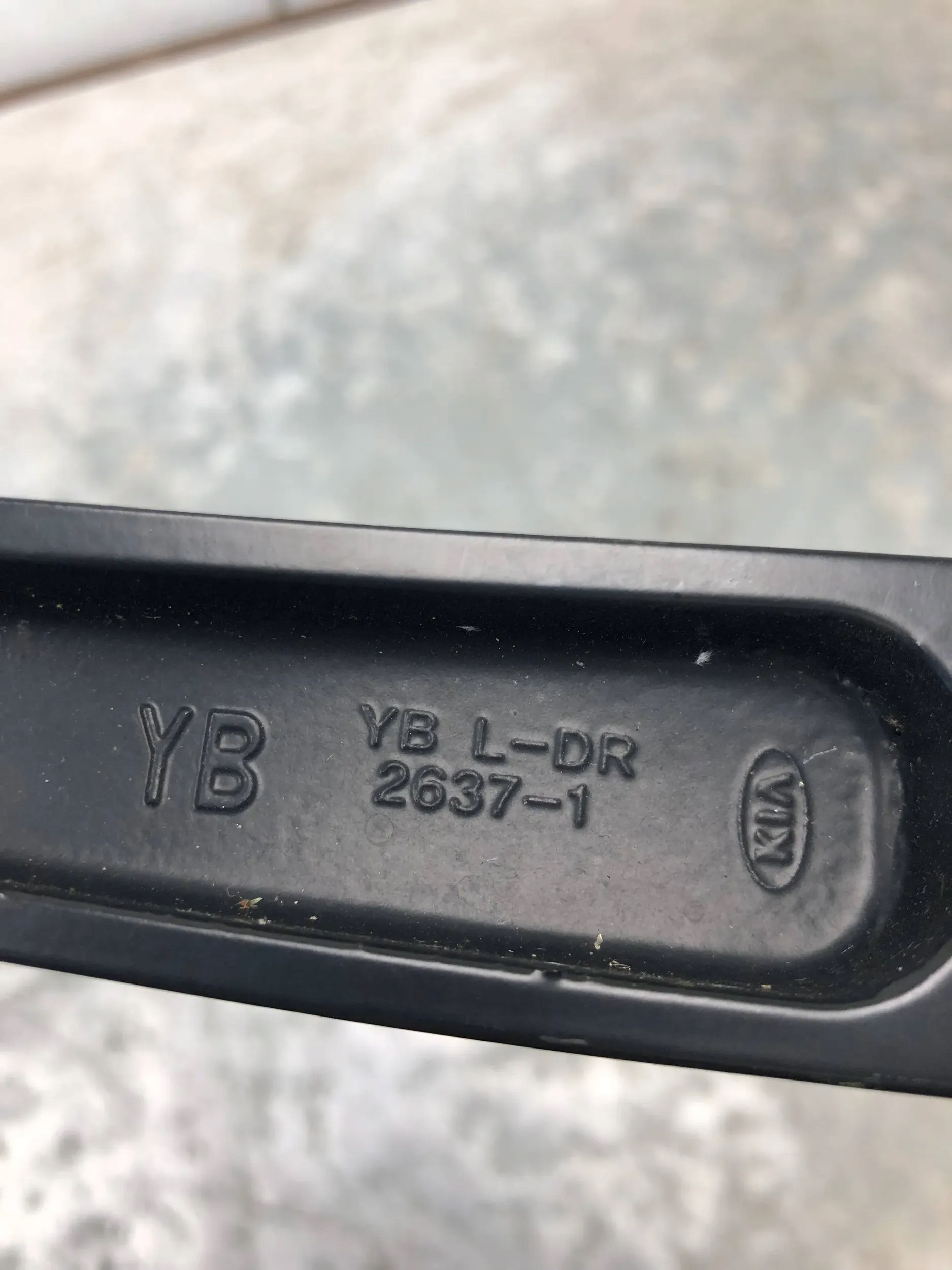 Bracci tergicristallo KIA RIO IV EUROPA