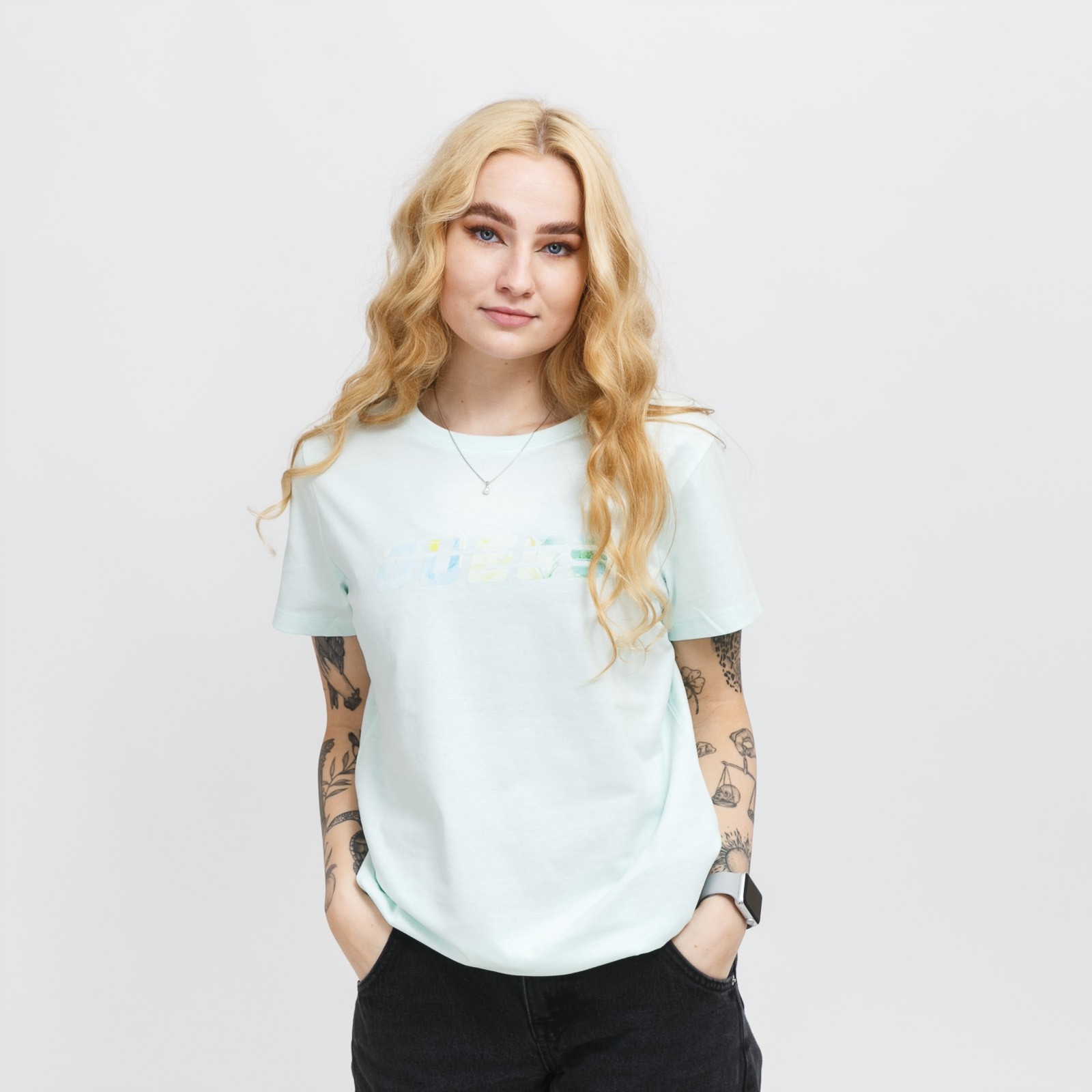 Dámské triko Guess bessie ss cn tee