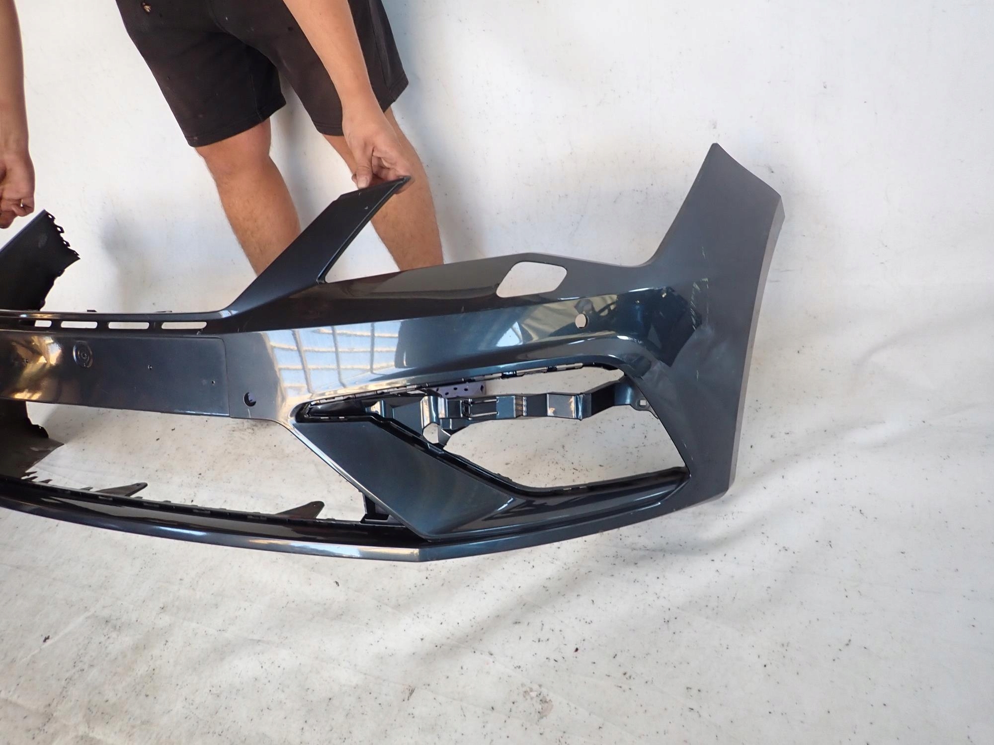SEAT LEON III 3 CUPRA LIFT 16-20 bumper front front washer PDC