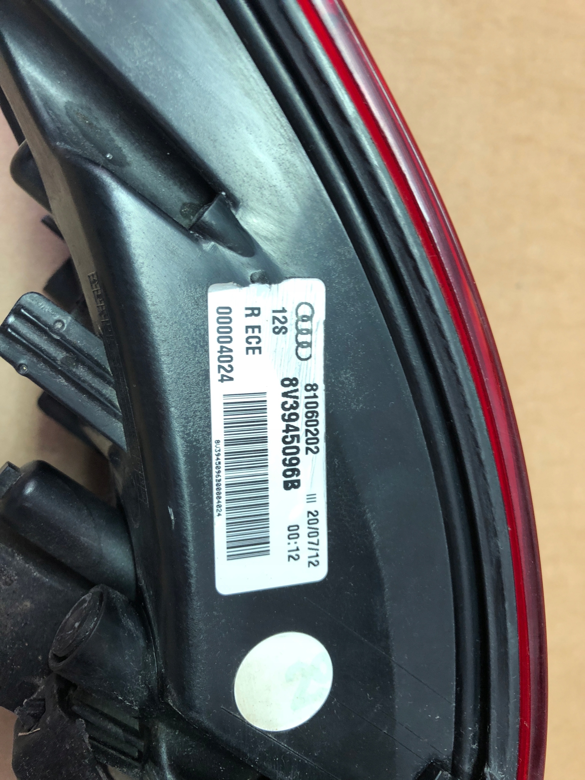AUDI A3 8V3 HATCHBACK light right rear part 8V3945096B