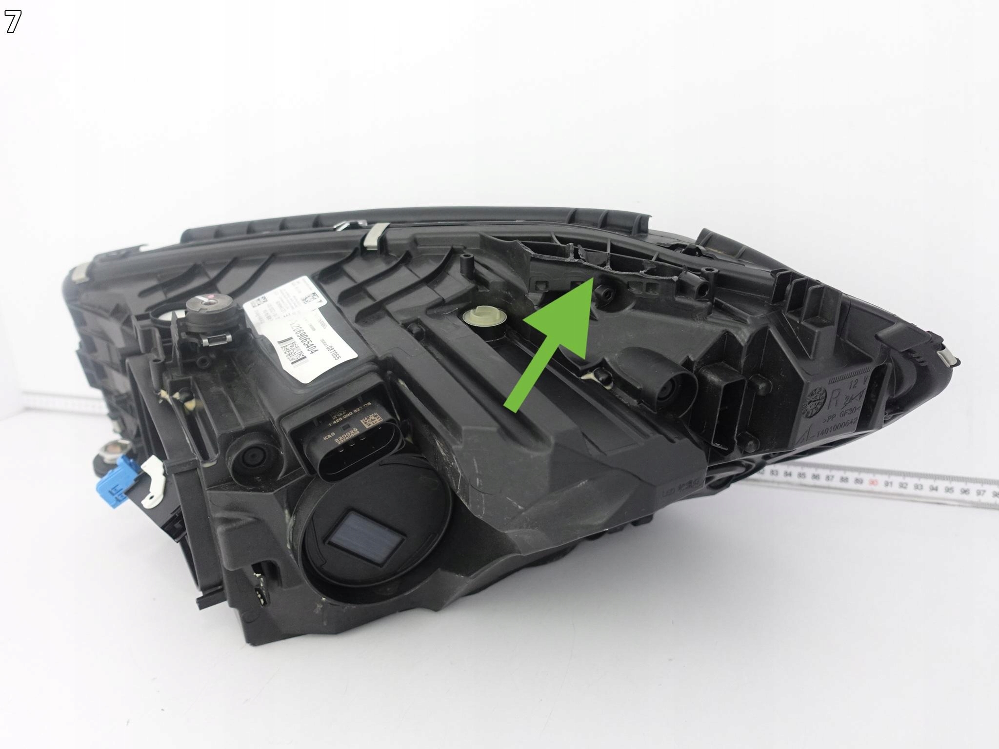 MERCEDES C-KLASA W206 S206 21- FULL LED DIGITAL LIGHT light right front EU