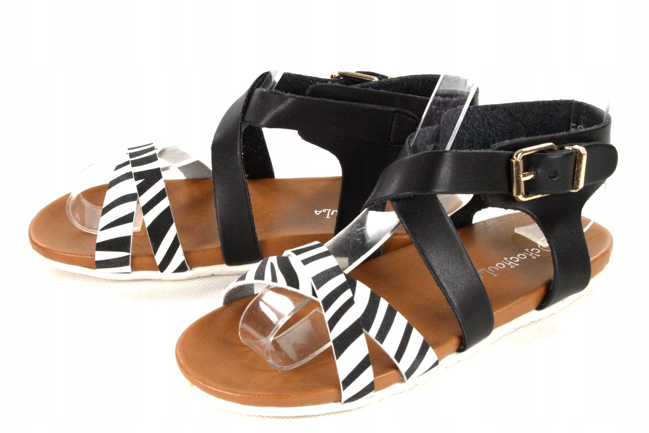 

Chochoula 6111 Czarne Sandały Zebra R.31