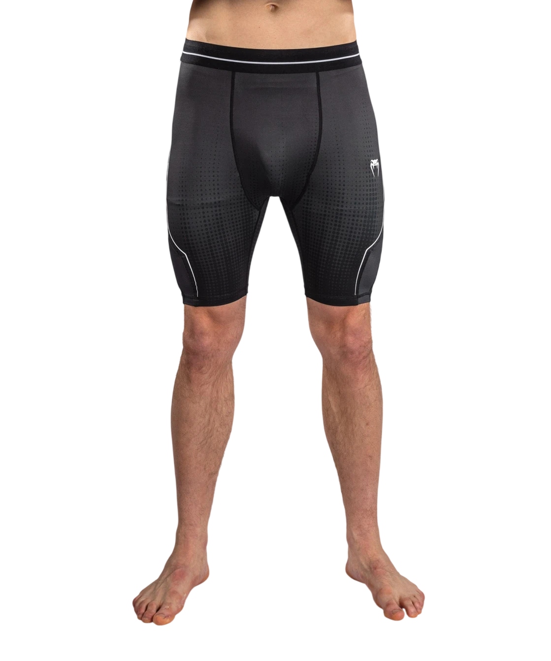 spodenki vale tudo venum stealth L Czarny/biały