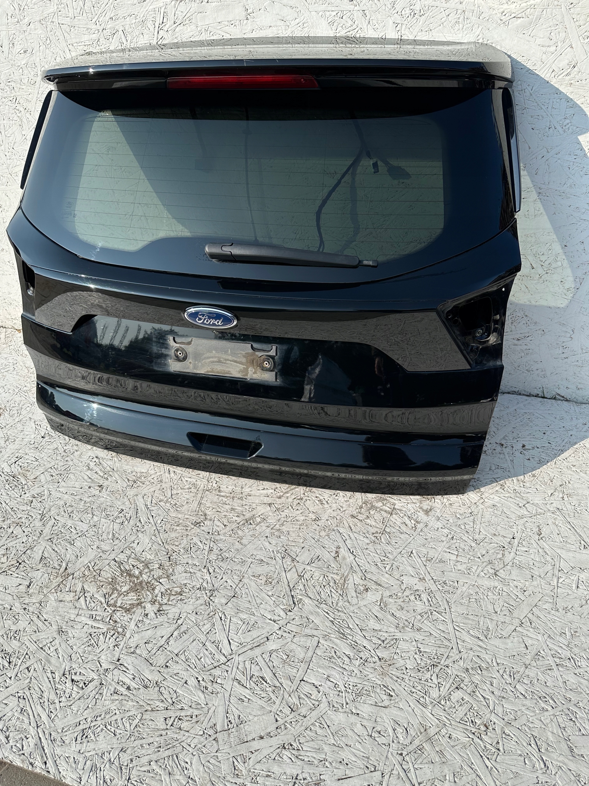 KUGA MK2 LIFT ST KLAPA TYŁ CZARNA PD LOTKA