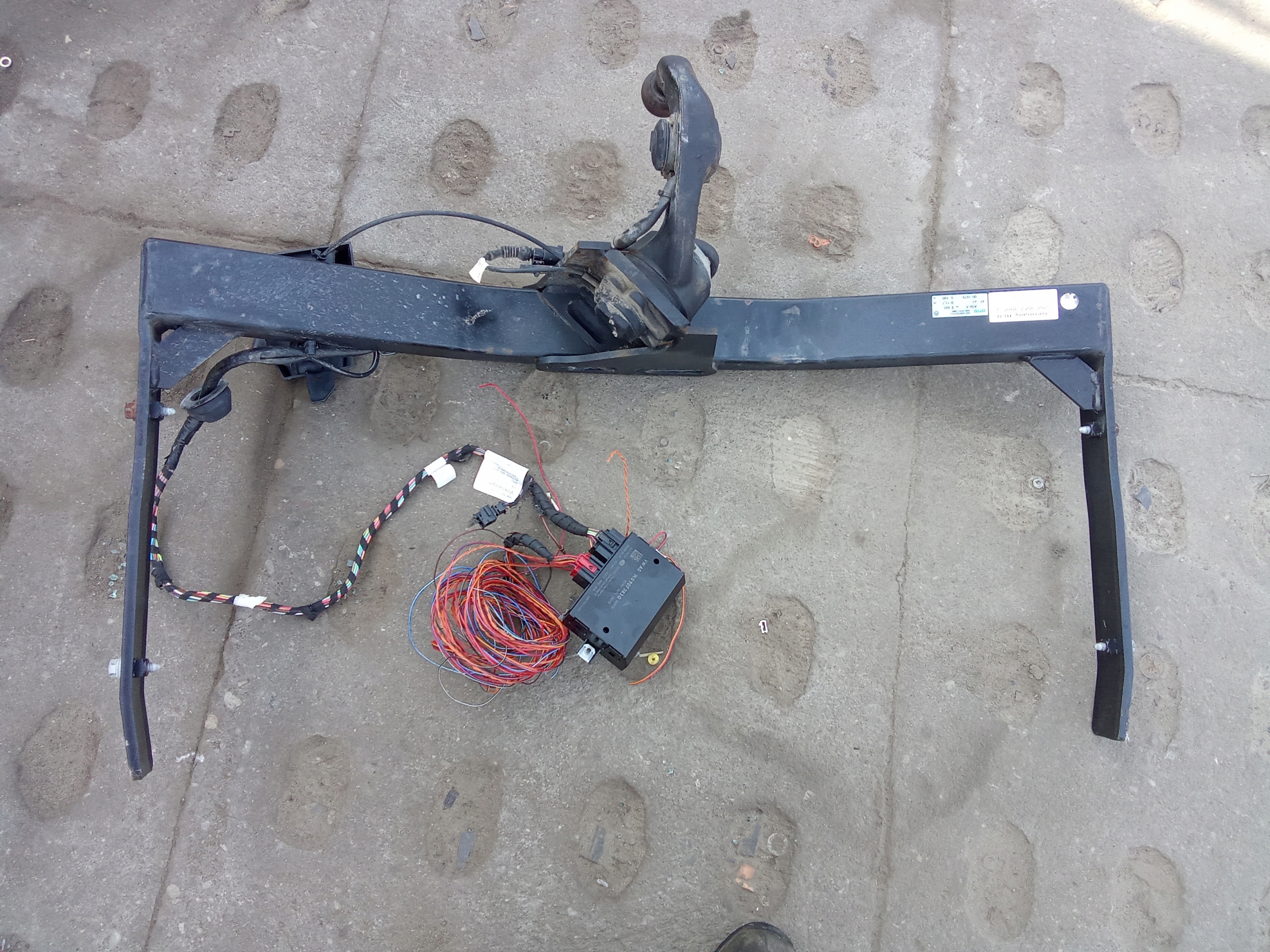 HAK ELEKTRYCZNY SKŁADANY RĄCZKA MODUŁ TIGUAN 5N LIFT 5N0803880Q 1K0907383G