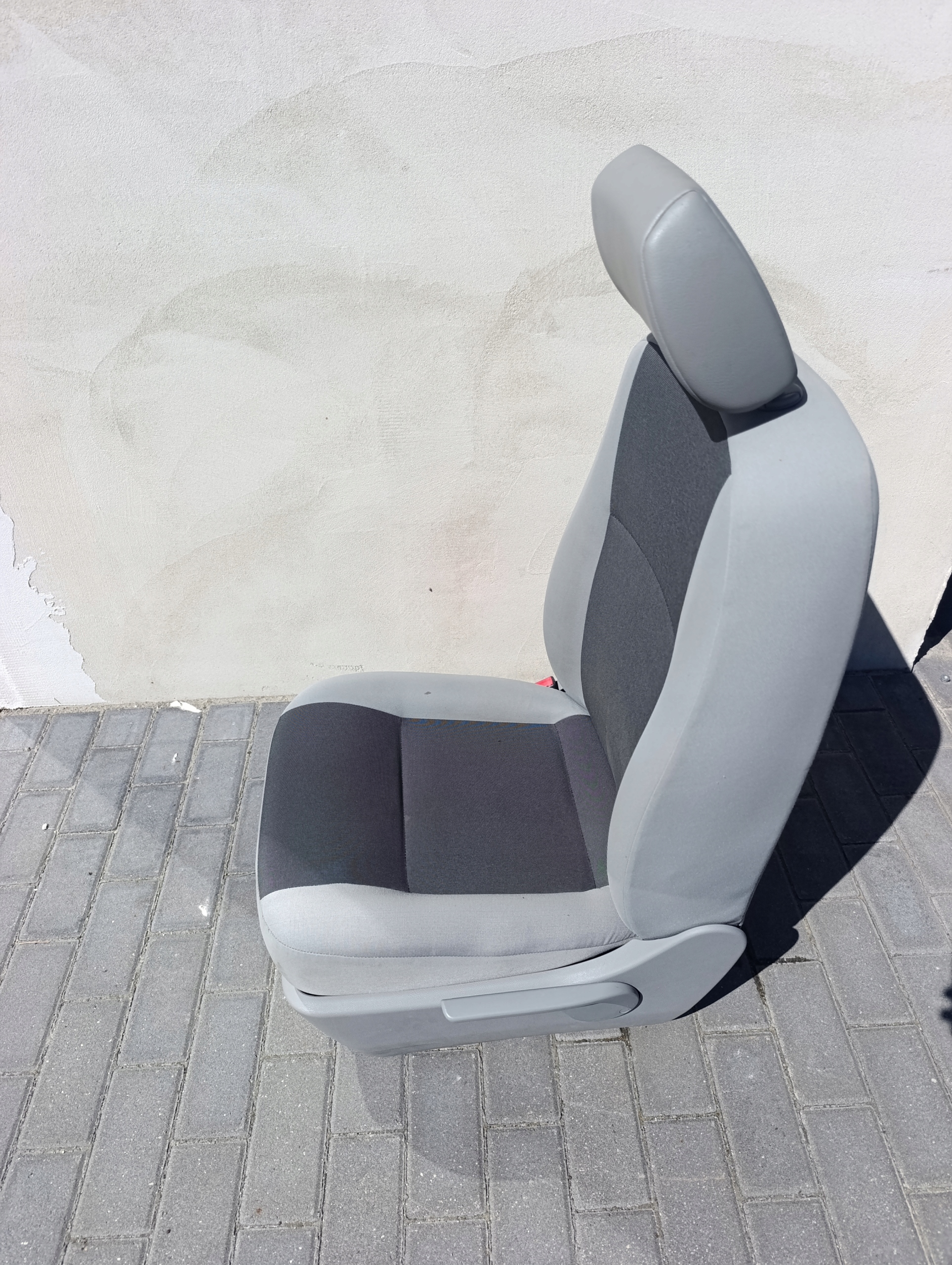 VW T5 LIFT T6 seat front POJEDYNCZY left driver´s/ KIEROWCA TIMO