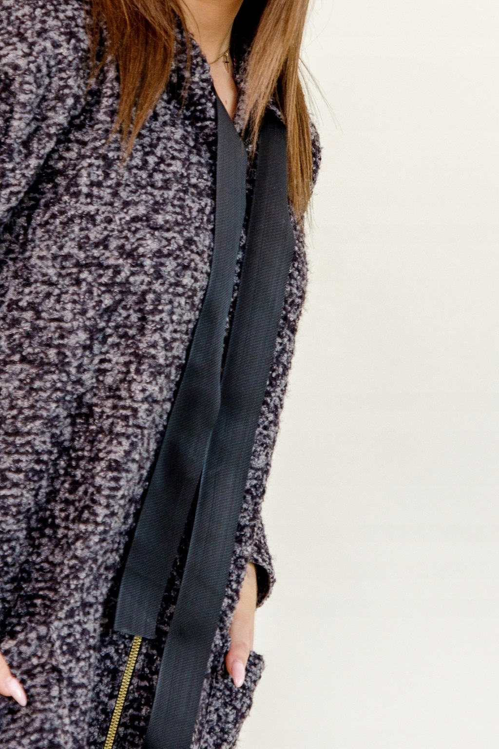 MODNY SPORTOWY JESIENNY PŁASZCZ DAMSKI KOLORY L/XL Waga produktu z opakowaniem jednostkowym 1.1 kg