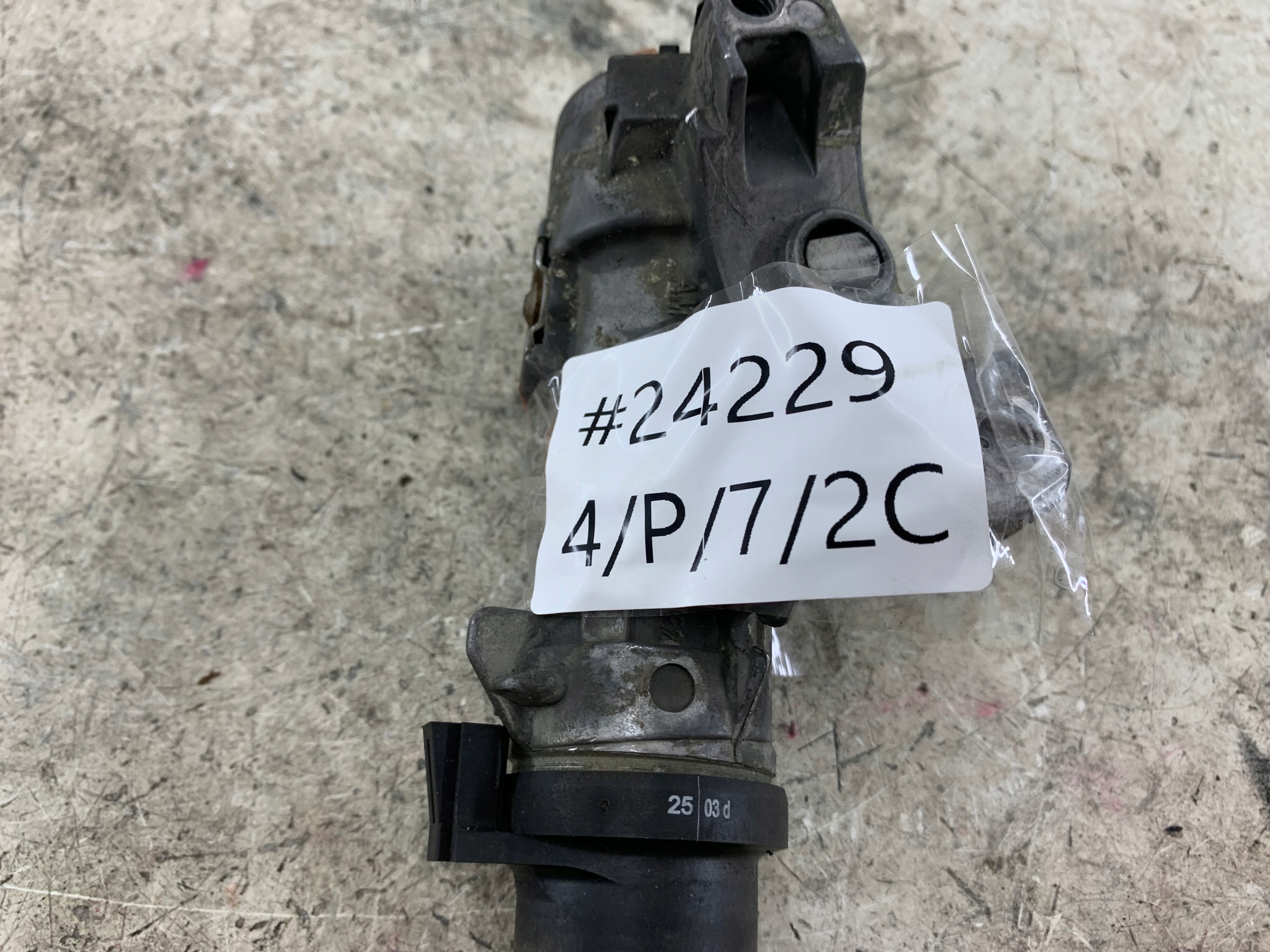 AUDI A4 B6 ignition + key GROT 4B0905851G