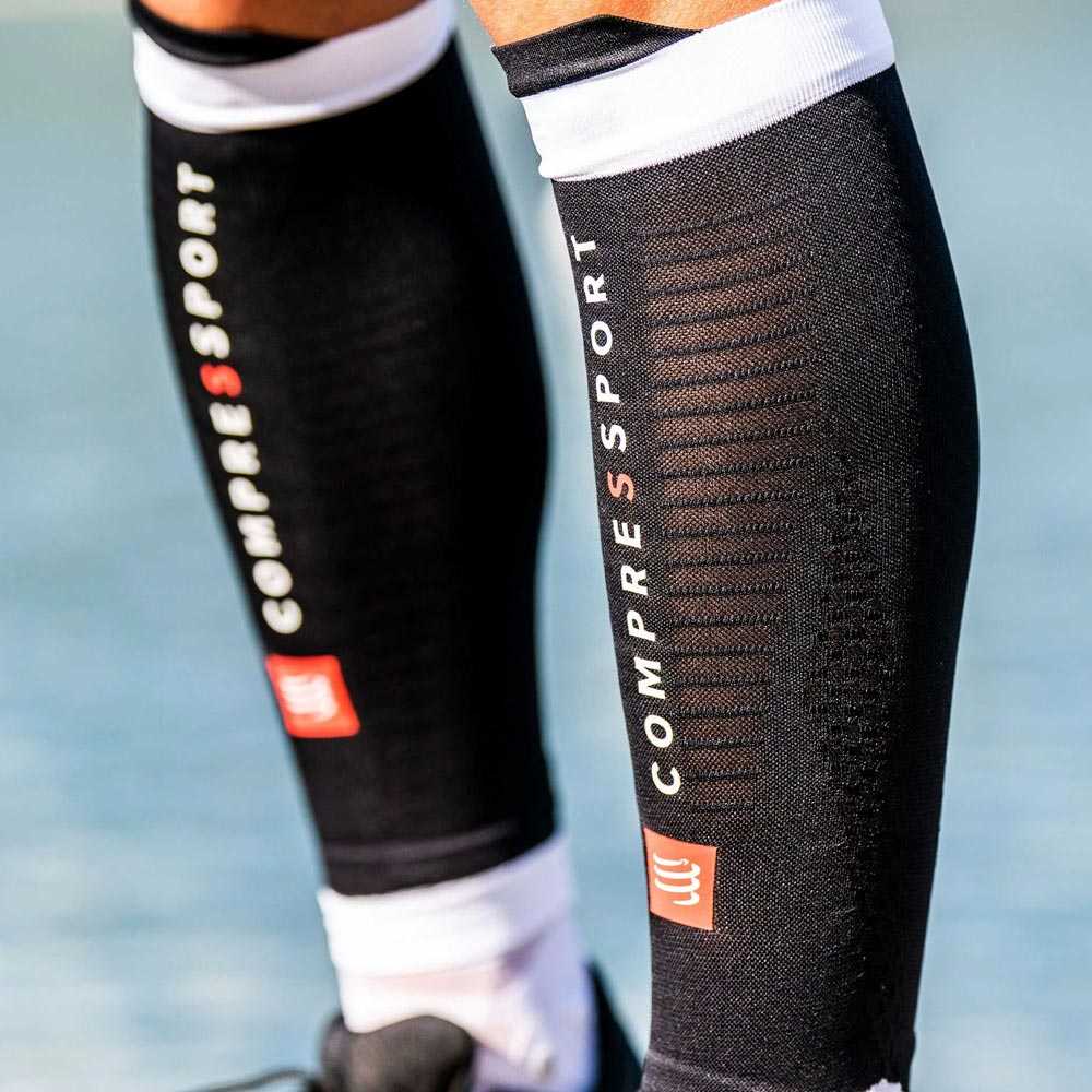 Opaski kompresyjne Compressport R2 3.0 Calf Sleeves Czarne SU00047B-910 T2 Kolor dominujący czarny