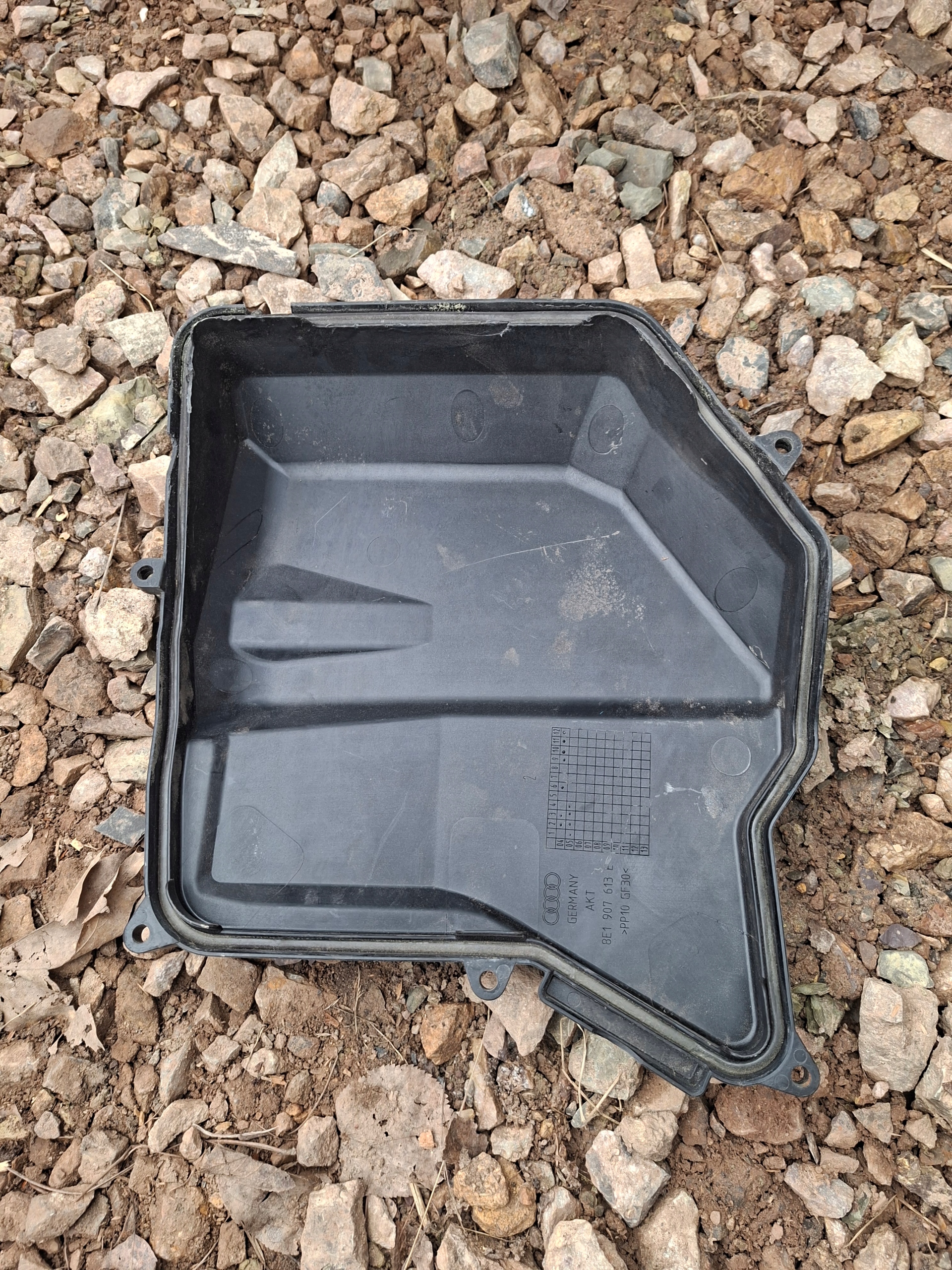 Blende Abdeckung Gehäuse KOMPUTERA AUDI A4 B6 B7 8E1907613E