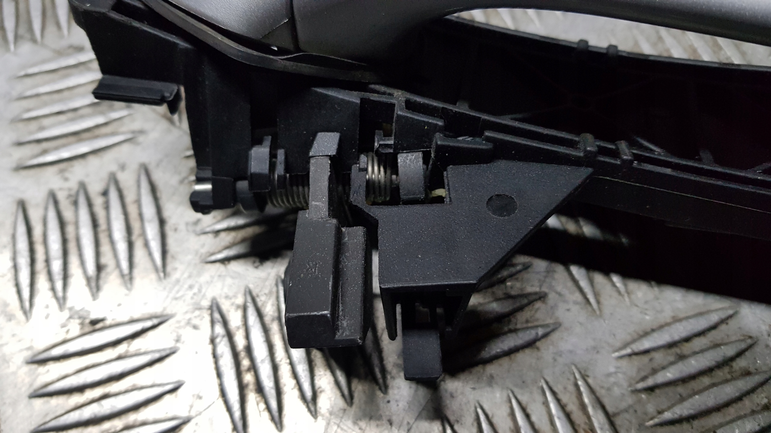 MERCEDES W220 handle right front exterior