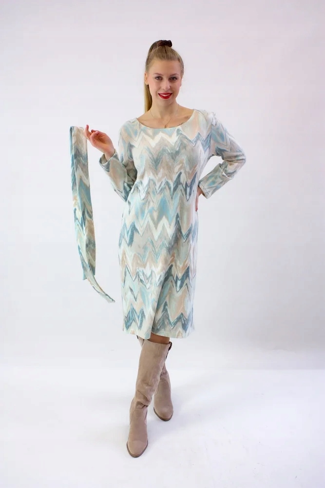 Teplá šaty s cikcakem Béžová 40