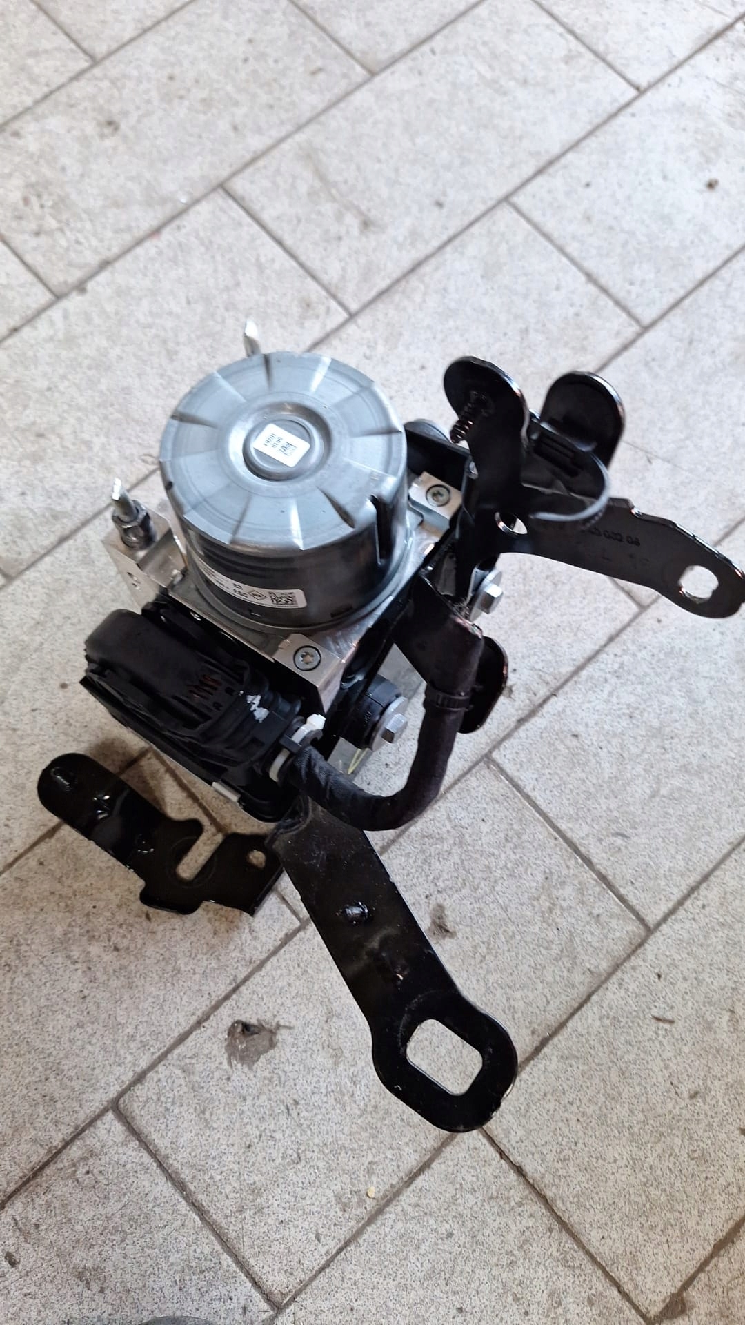 pump control unit ABS RENAULT SCENIC IV 476602846R