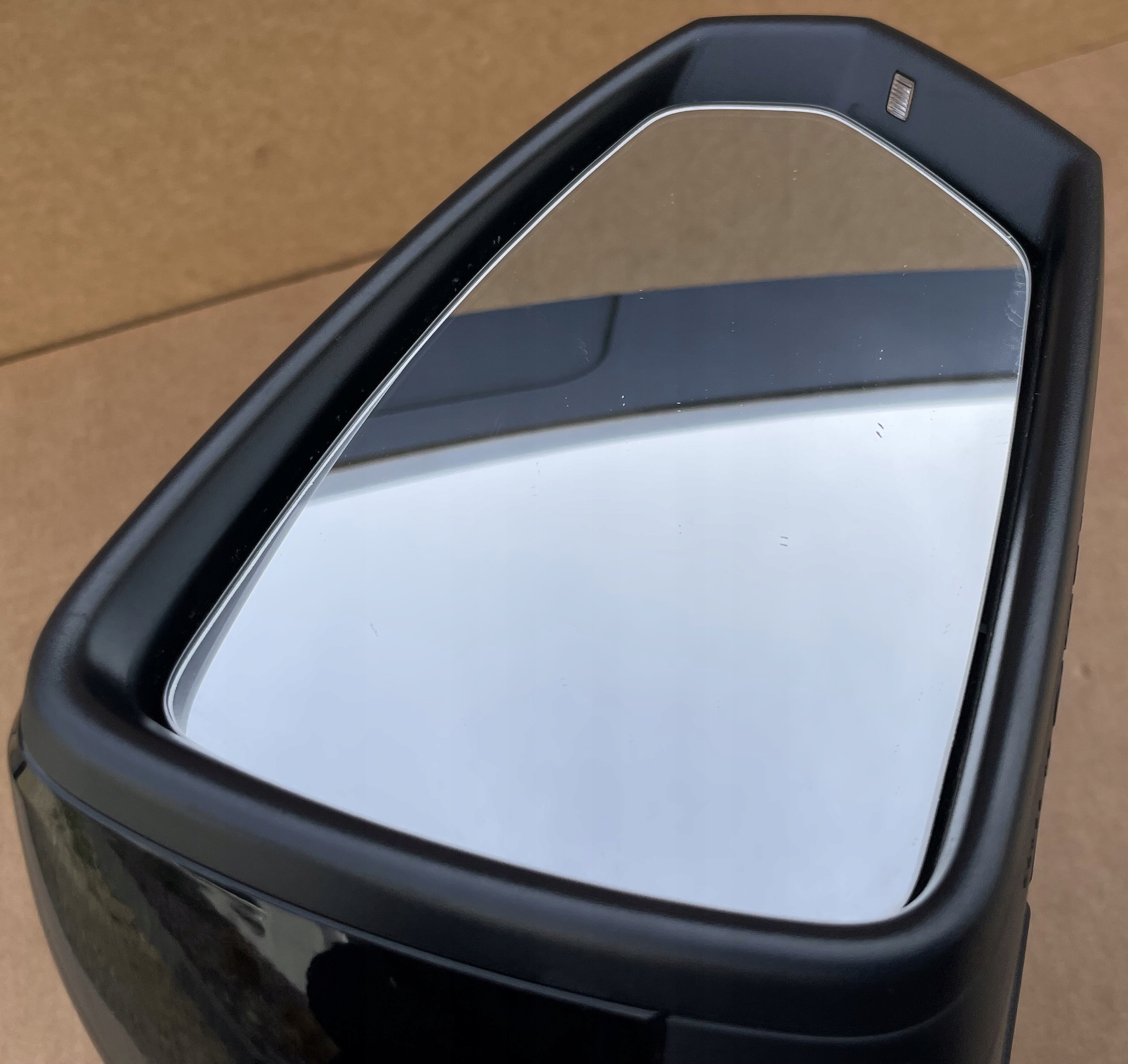 mirror AUDI A1 S1 W colour LY9T 6 PIN 82A original as new complete