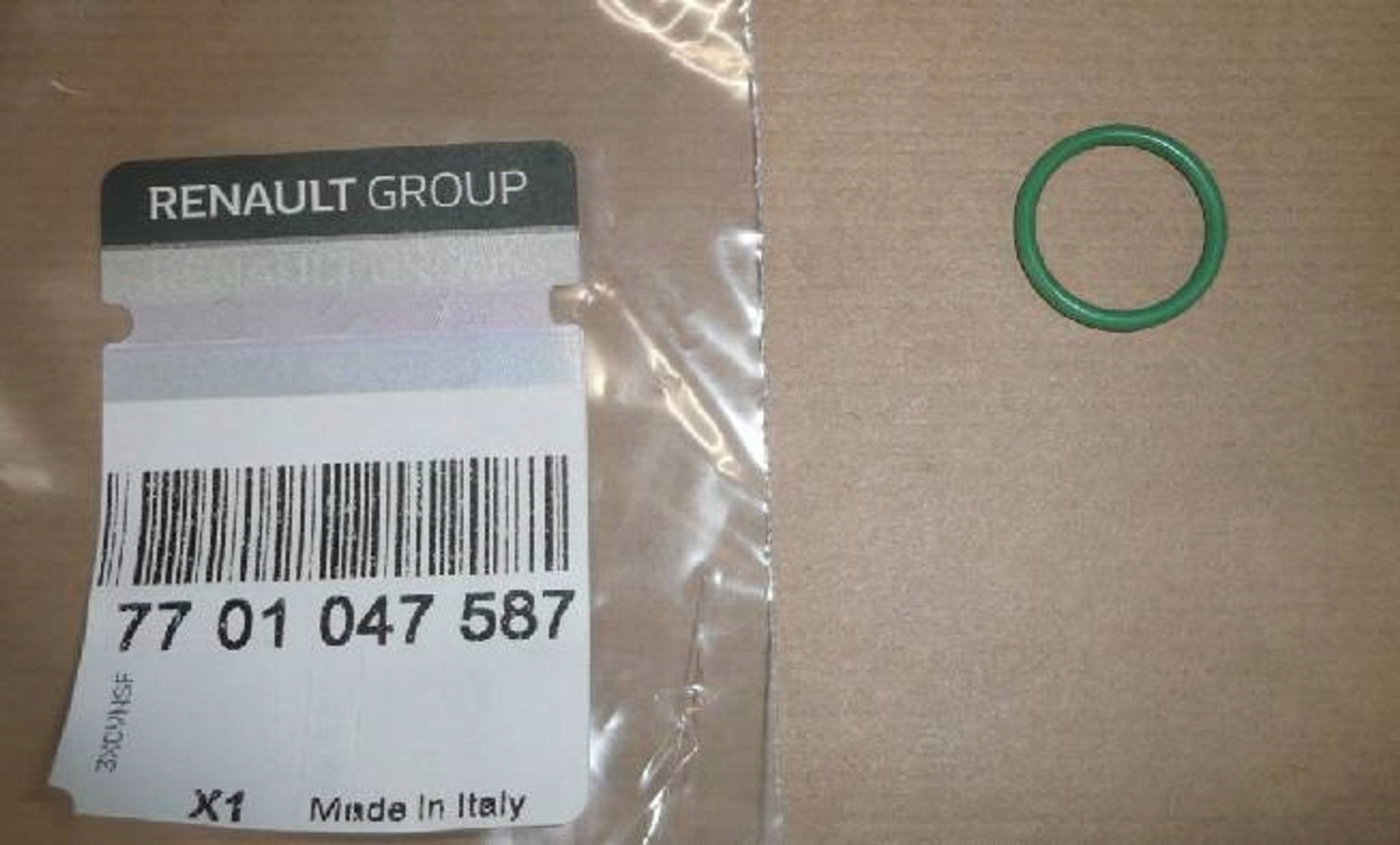 прокладка оригинал renault MASTER II 7701047587