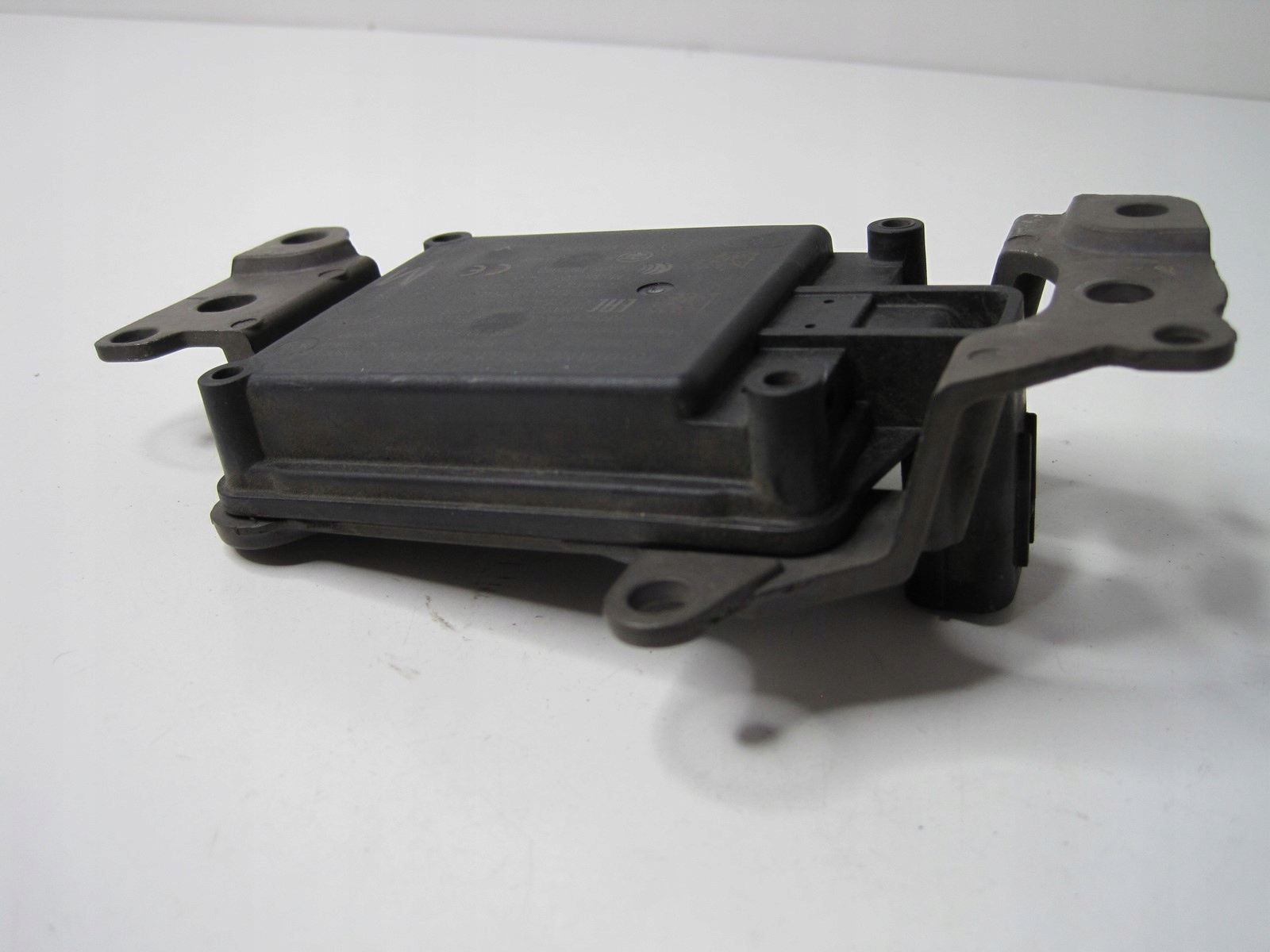 Moduł radar Distronic Toyota 88210-F4050 Kod producenta 88210-F4050