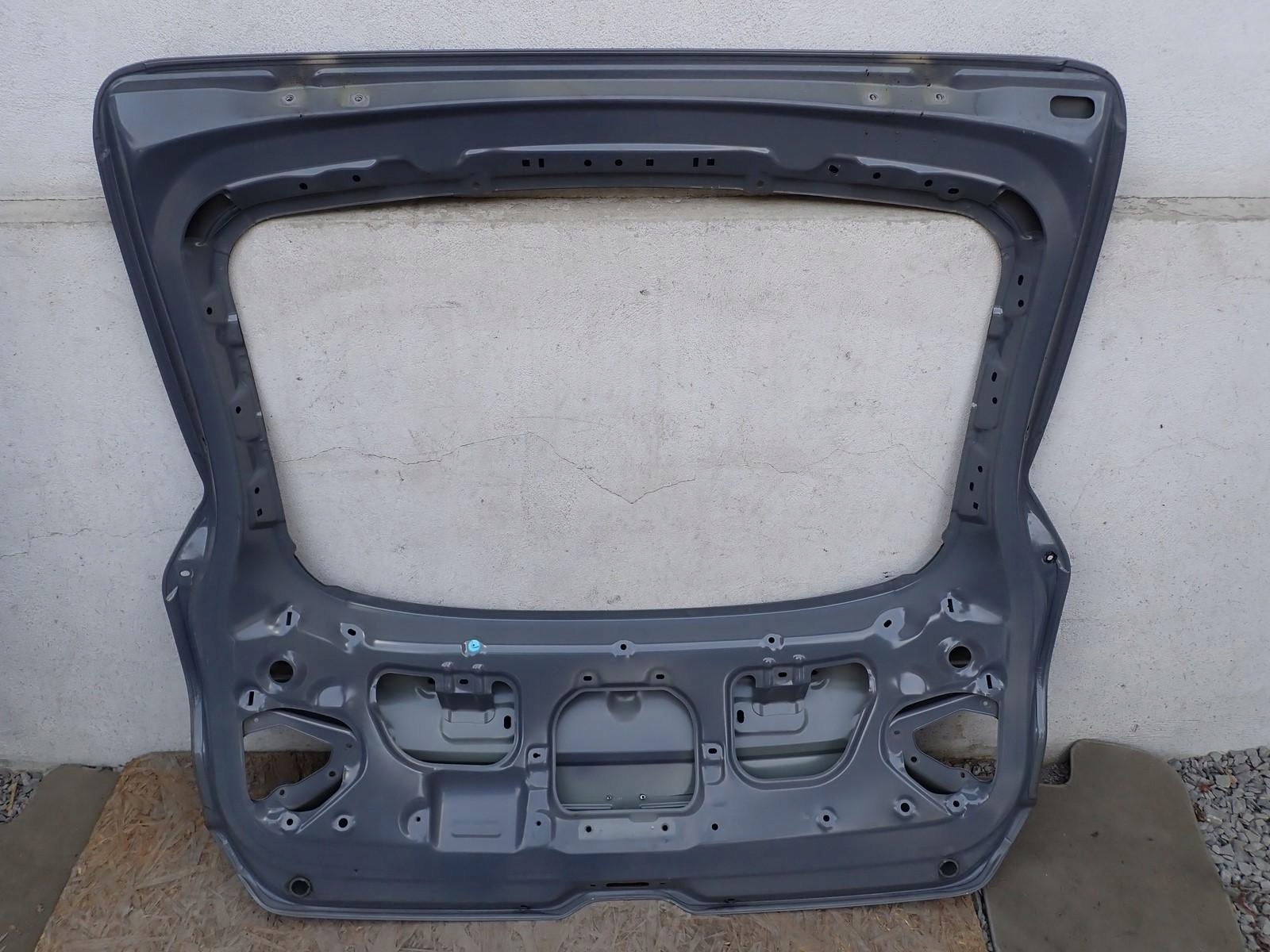 boot door cover boot HYUNDAI I30 III PDE FASTBACK 2017- 73700G4700