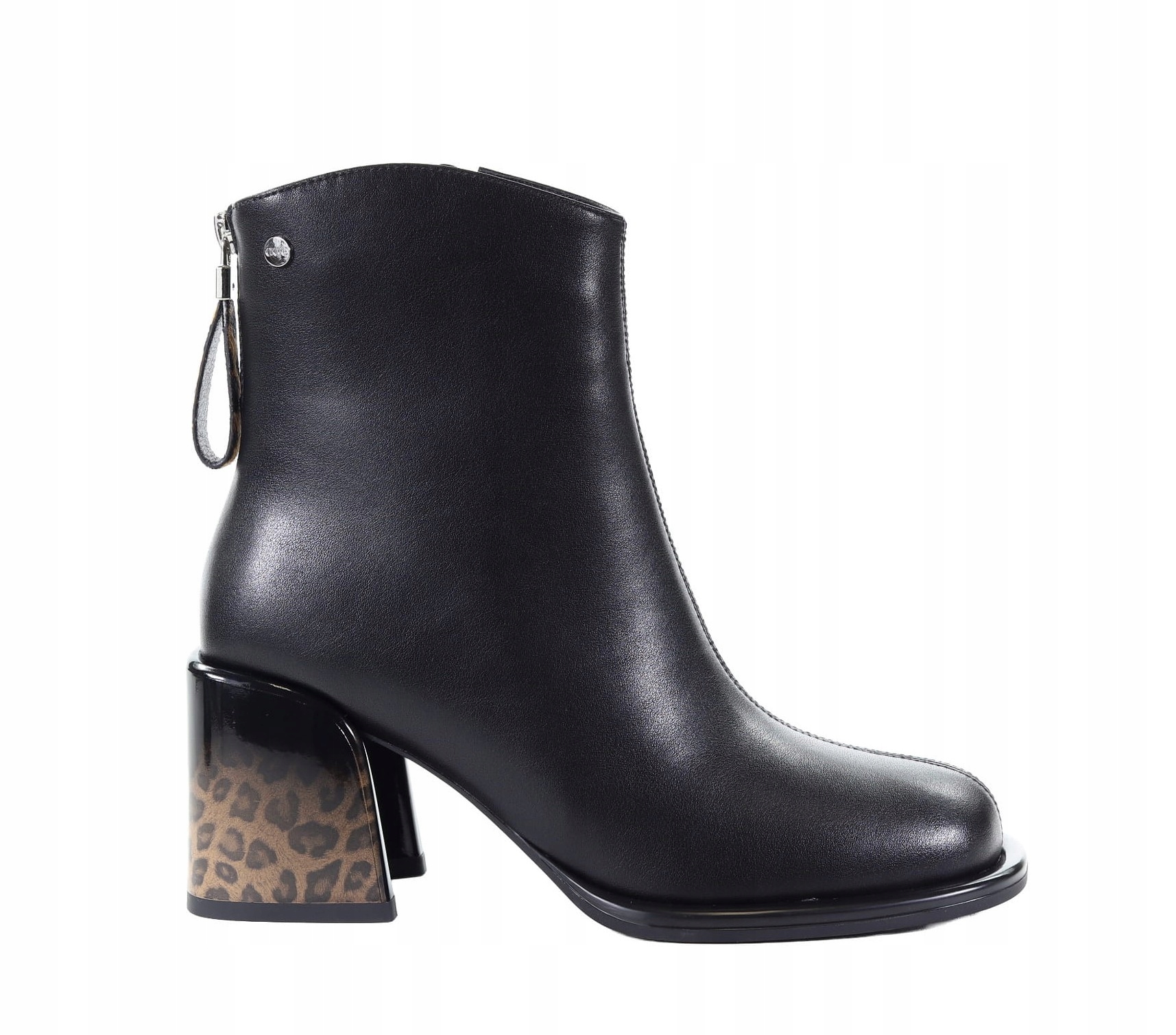 Černé dámské kotníkové boty na zdobeném koženém podpatku Goe SS2N4214 r37