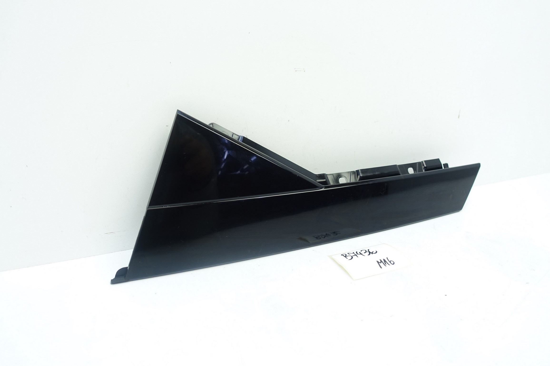 moulding door left rear part AUDI Q3 II 83A 83A839903A
