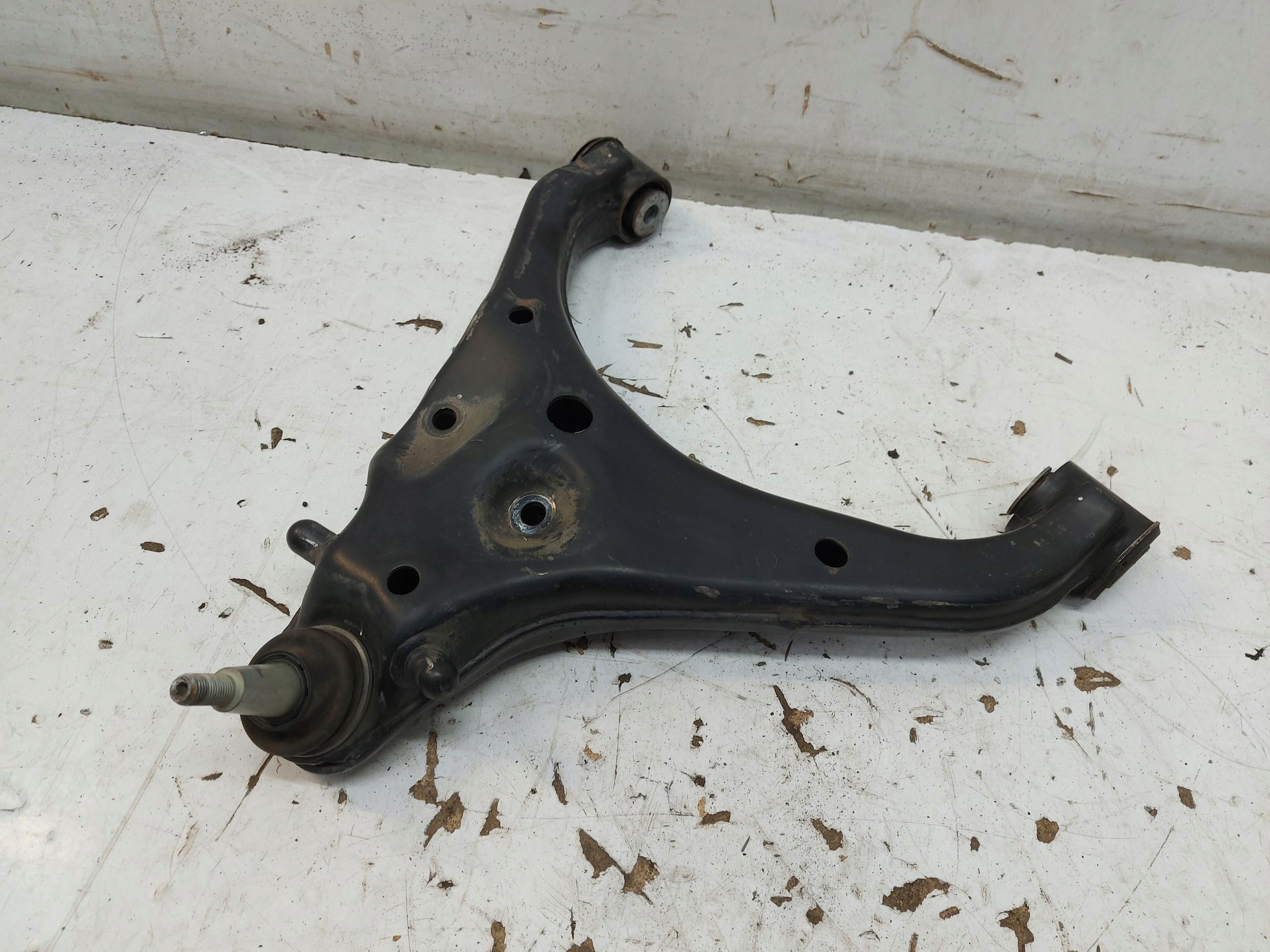Ford Ranger VI 6 2.0 TDCI arm front right lower MB3C-3078-G3C