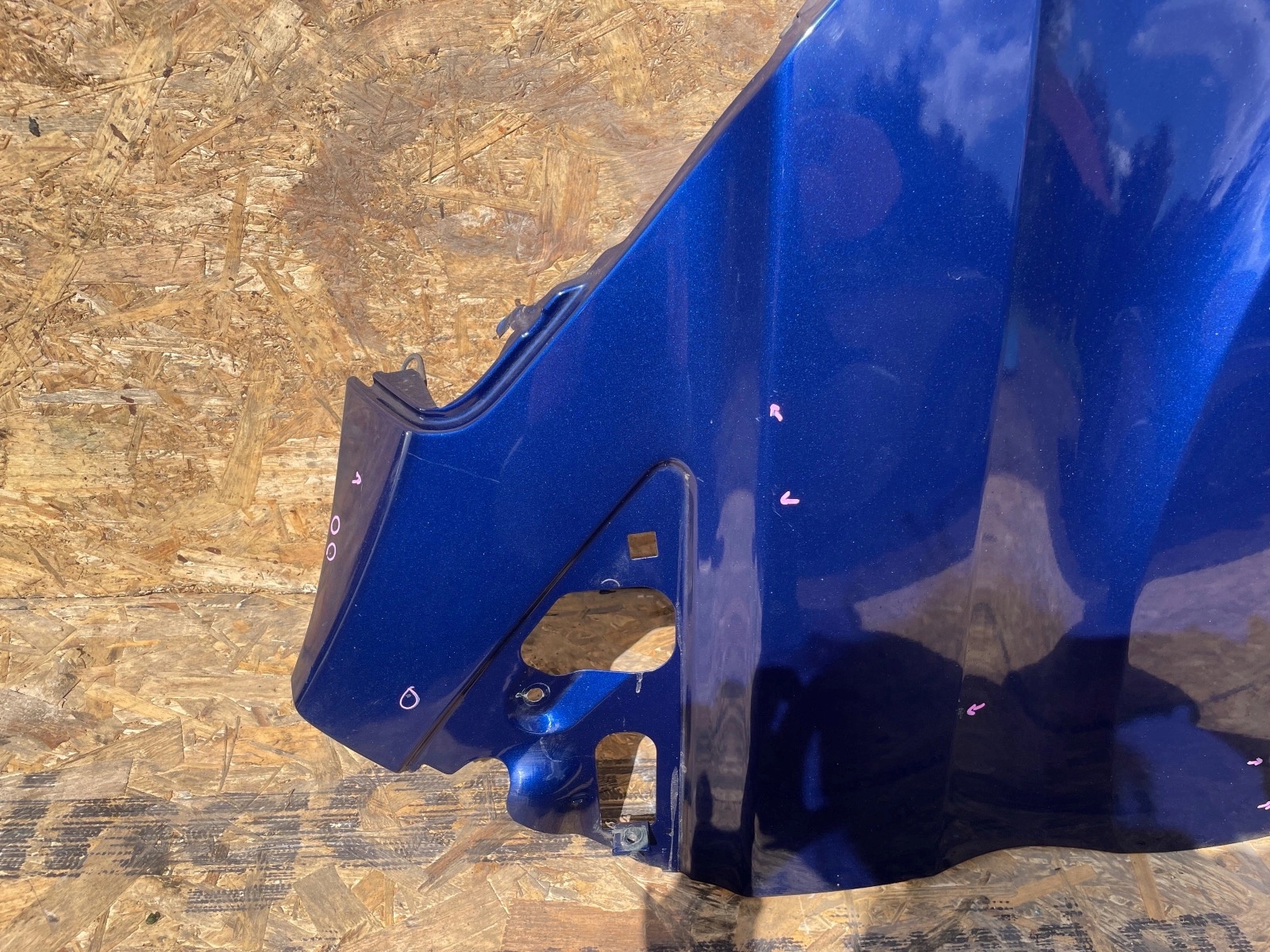 fender front front right Ford Transit Custom