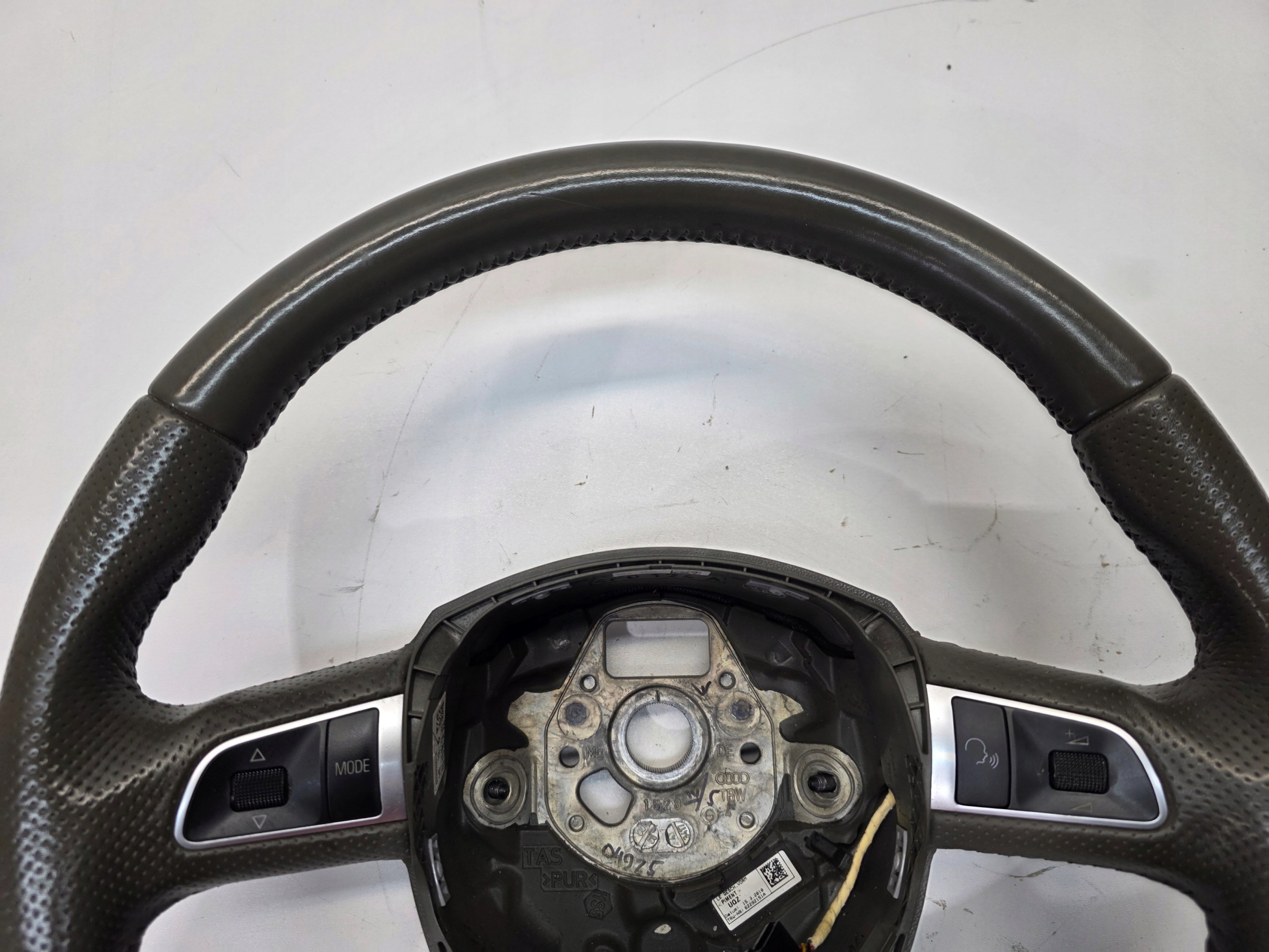lenkrad Leder MULTIFUNKCJA AUDI A6 C6 A8 D3 LIFT 4E0419091DA UQZ 1/26