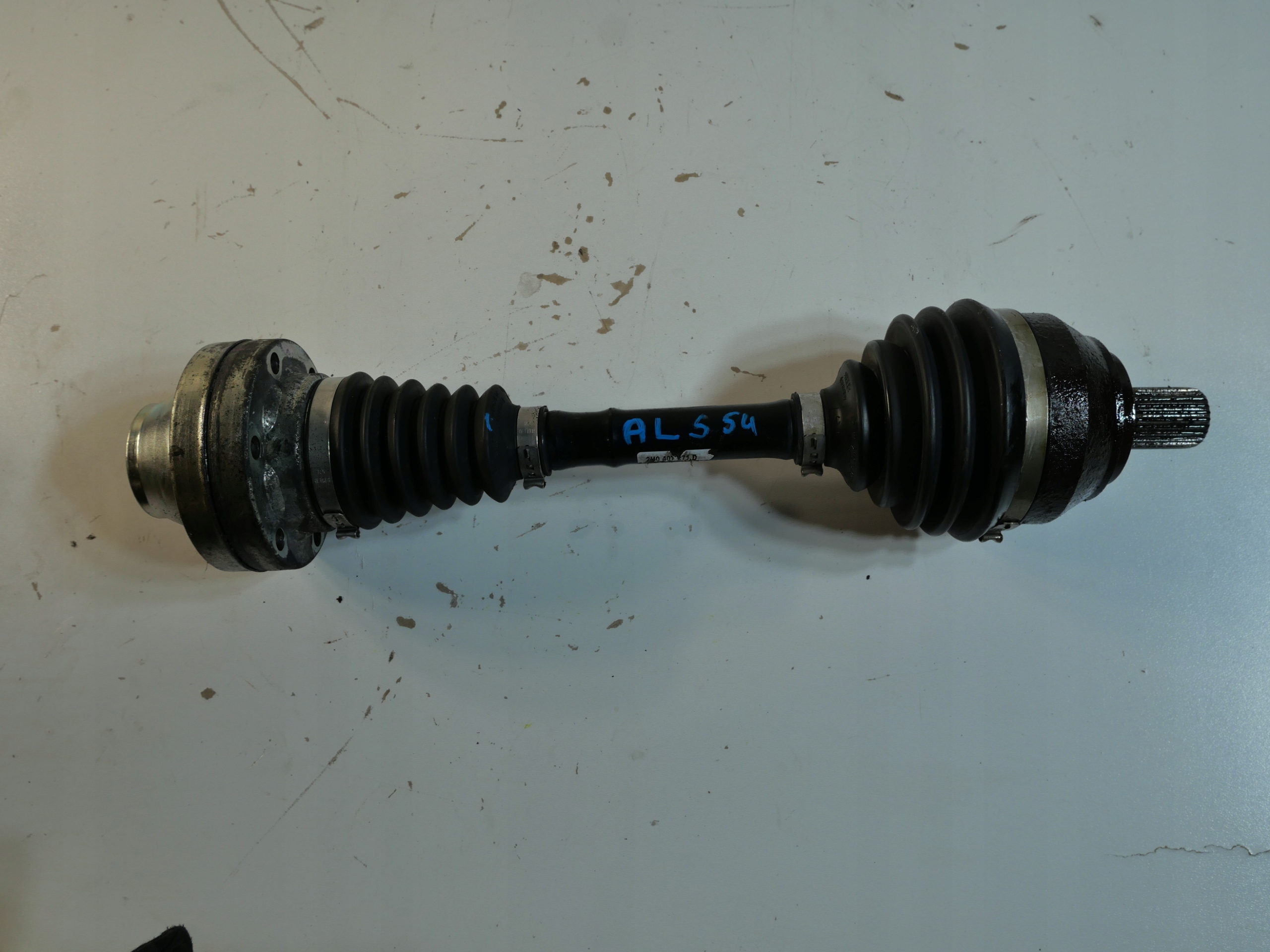 VW AMAROK 2.0 TDI semi-axis front front 2H0407271D