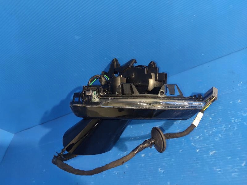 volvo XC40 II XC-40 11PIN зеркало левое диффузор