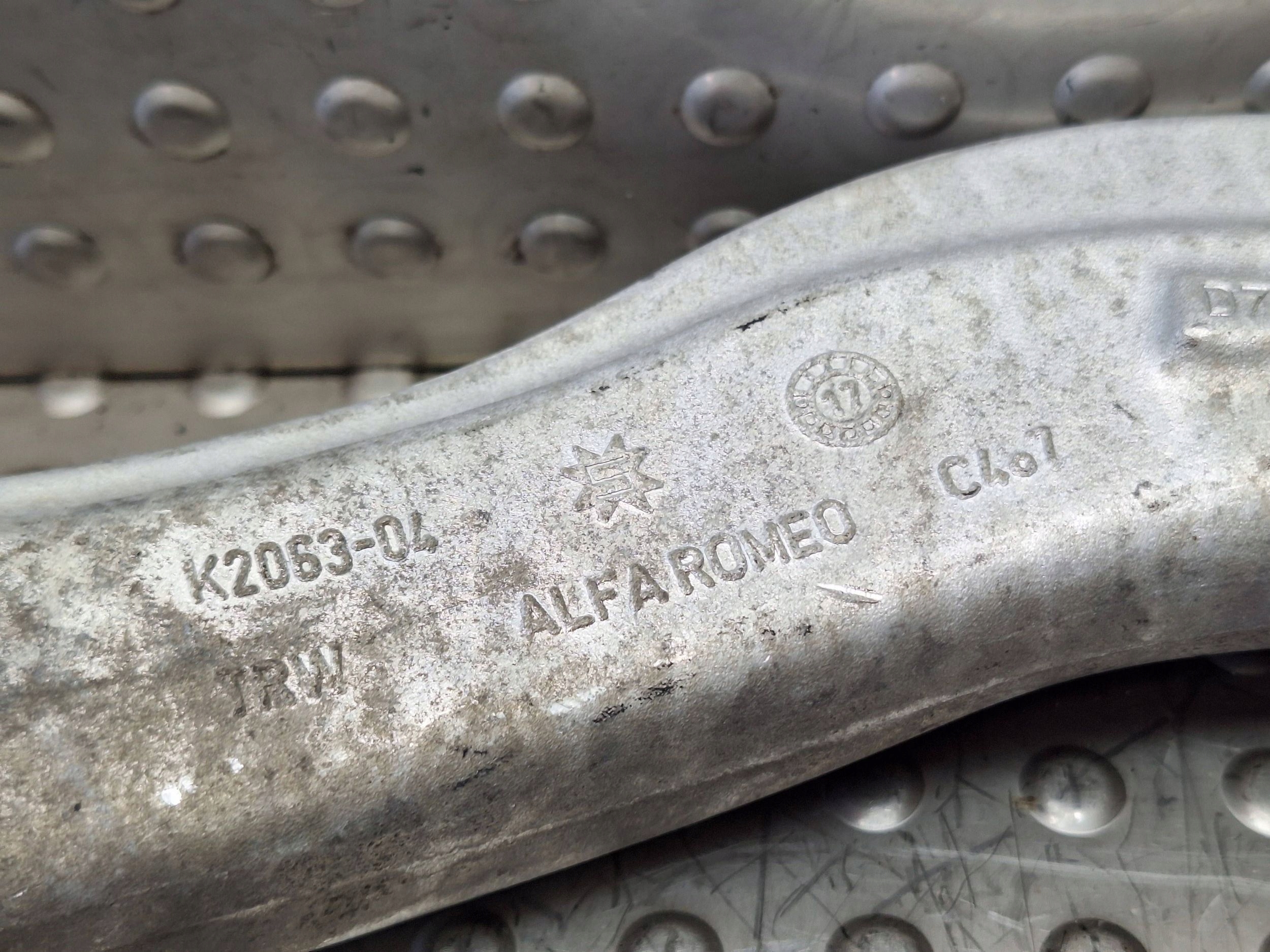 arm left front ALFA ROMEO STELVIO K2063-02
