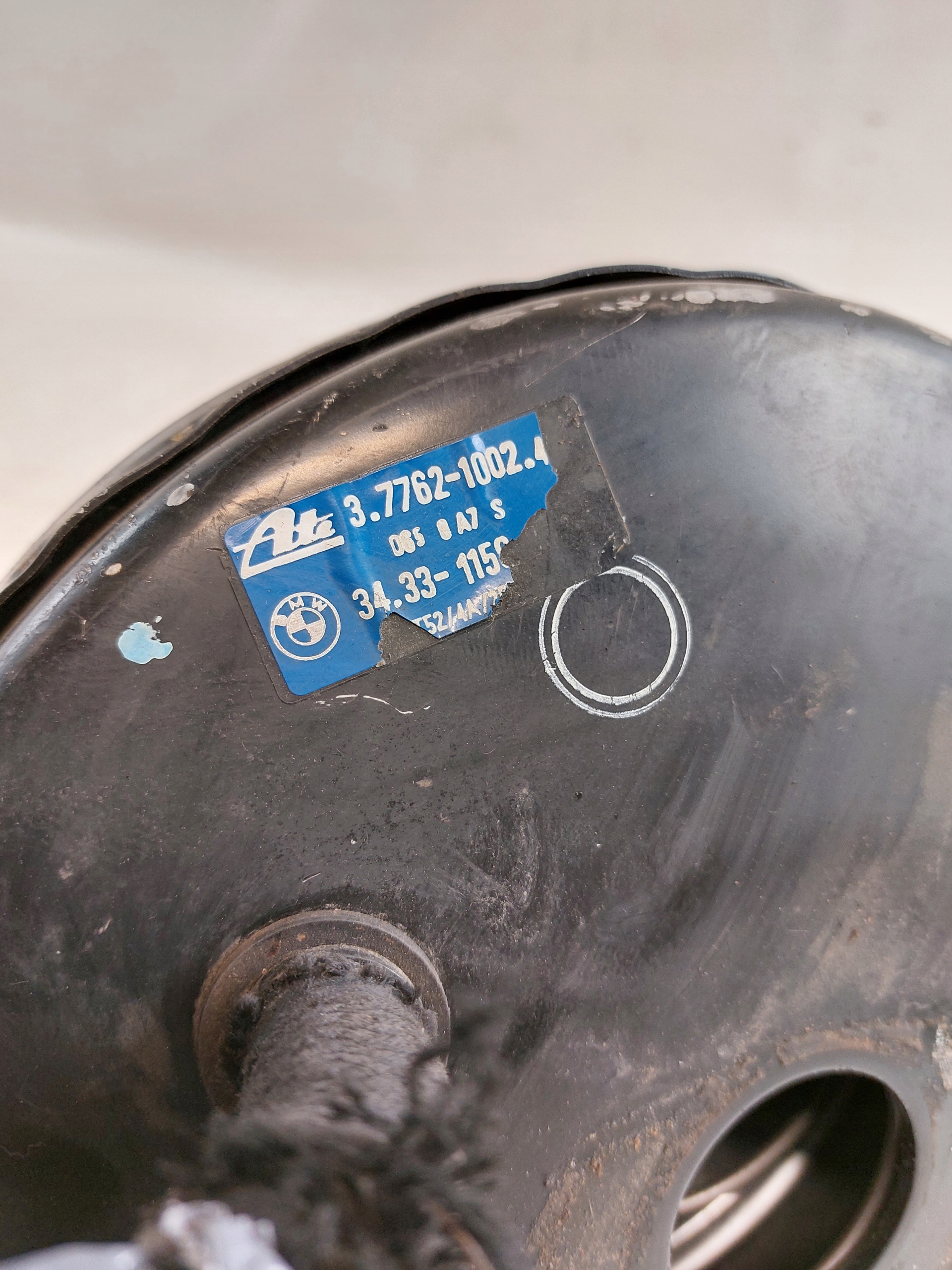 BMW 5 E34 servo brake