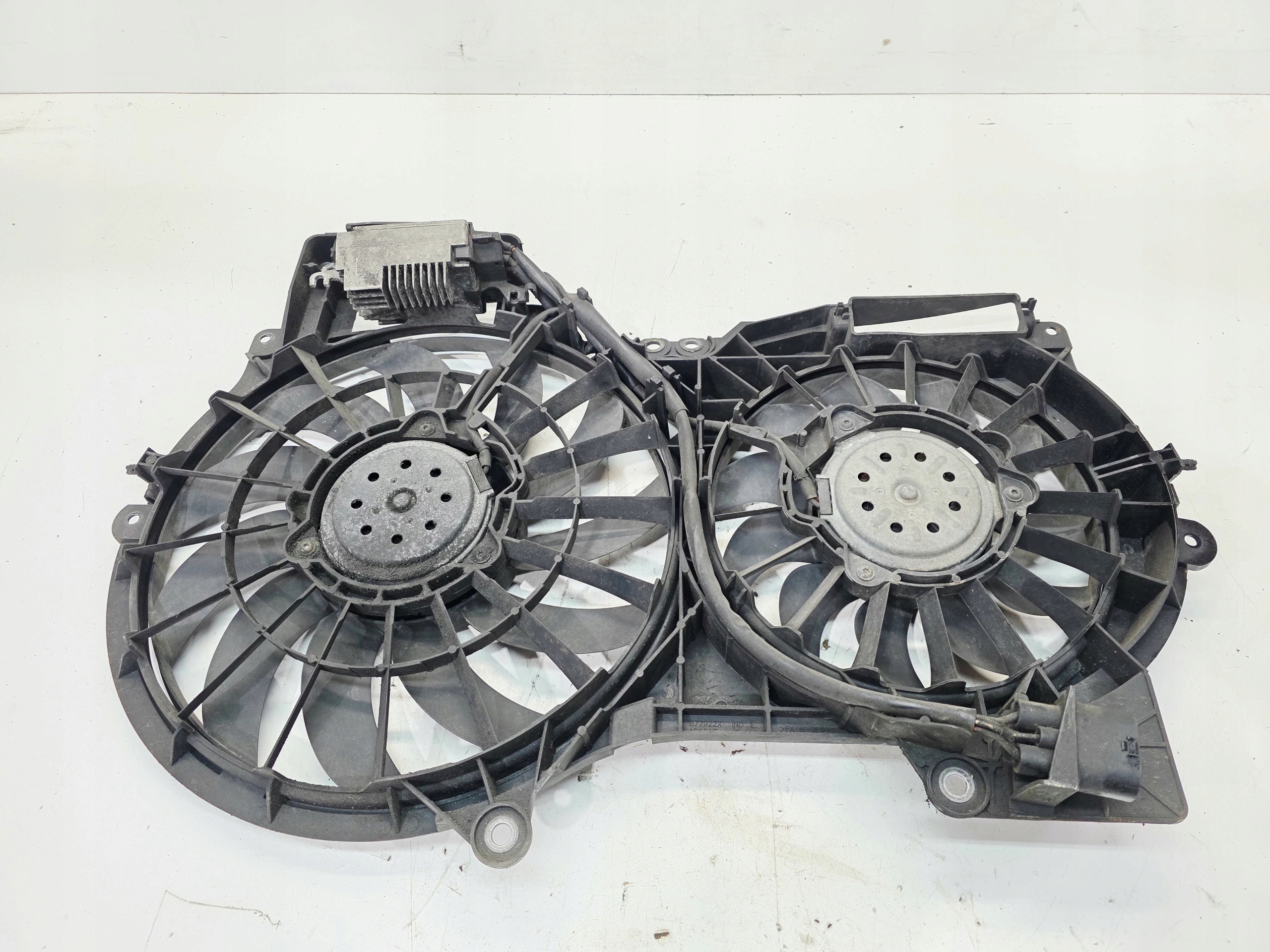 Lüfter Lüfter AUDI A6 C6 LIFT 2.0 TDI 4F0959501C 4F0121003Q